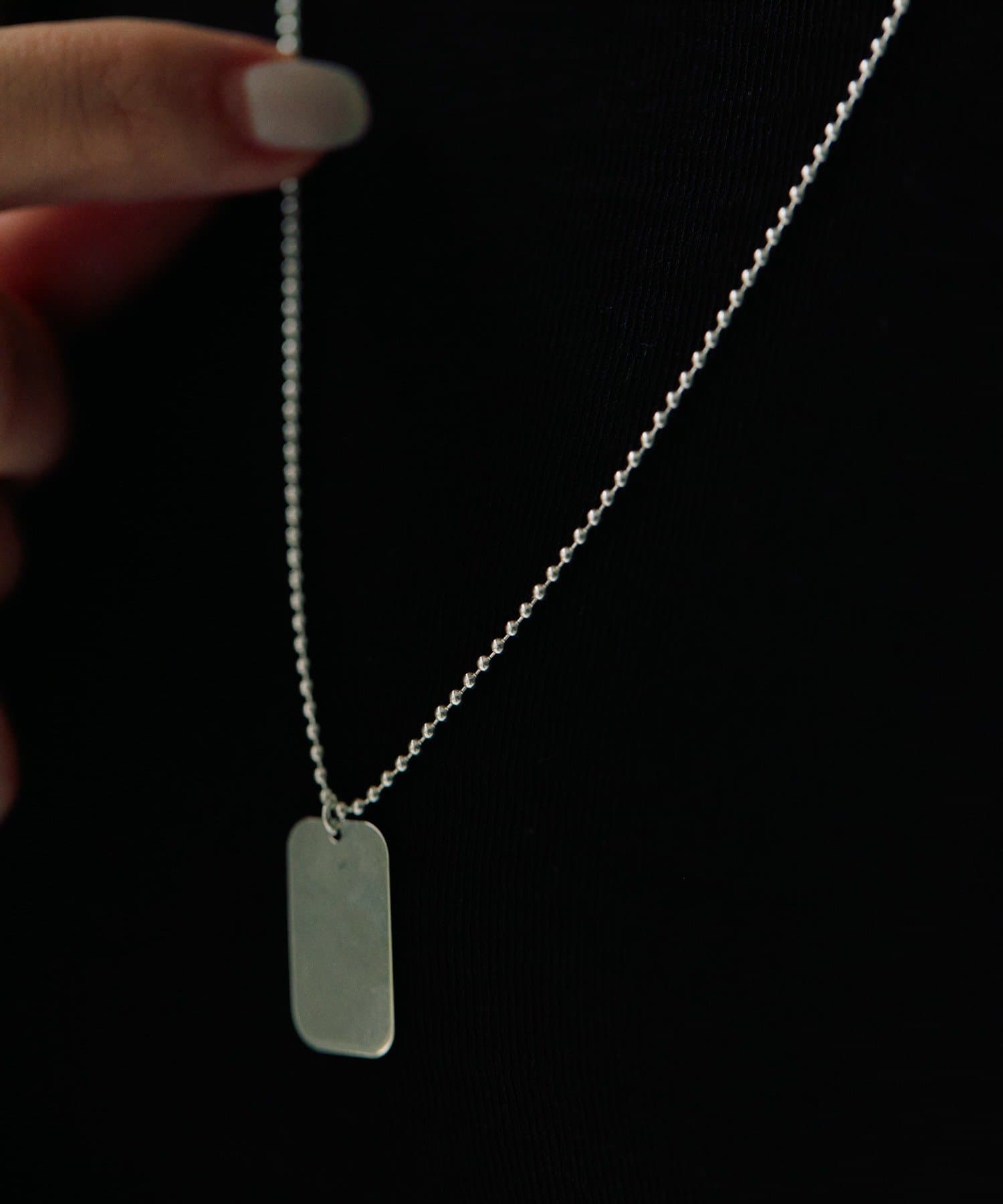 ear PAPILLONNER(イア パピヨネ) 《WEB限定/スターリングシルバー使用》ネームタグネックレス