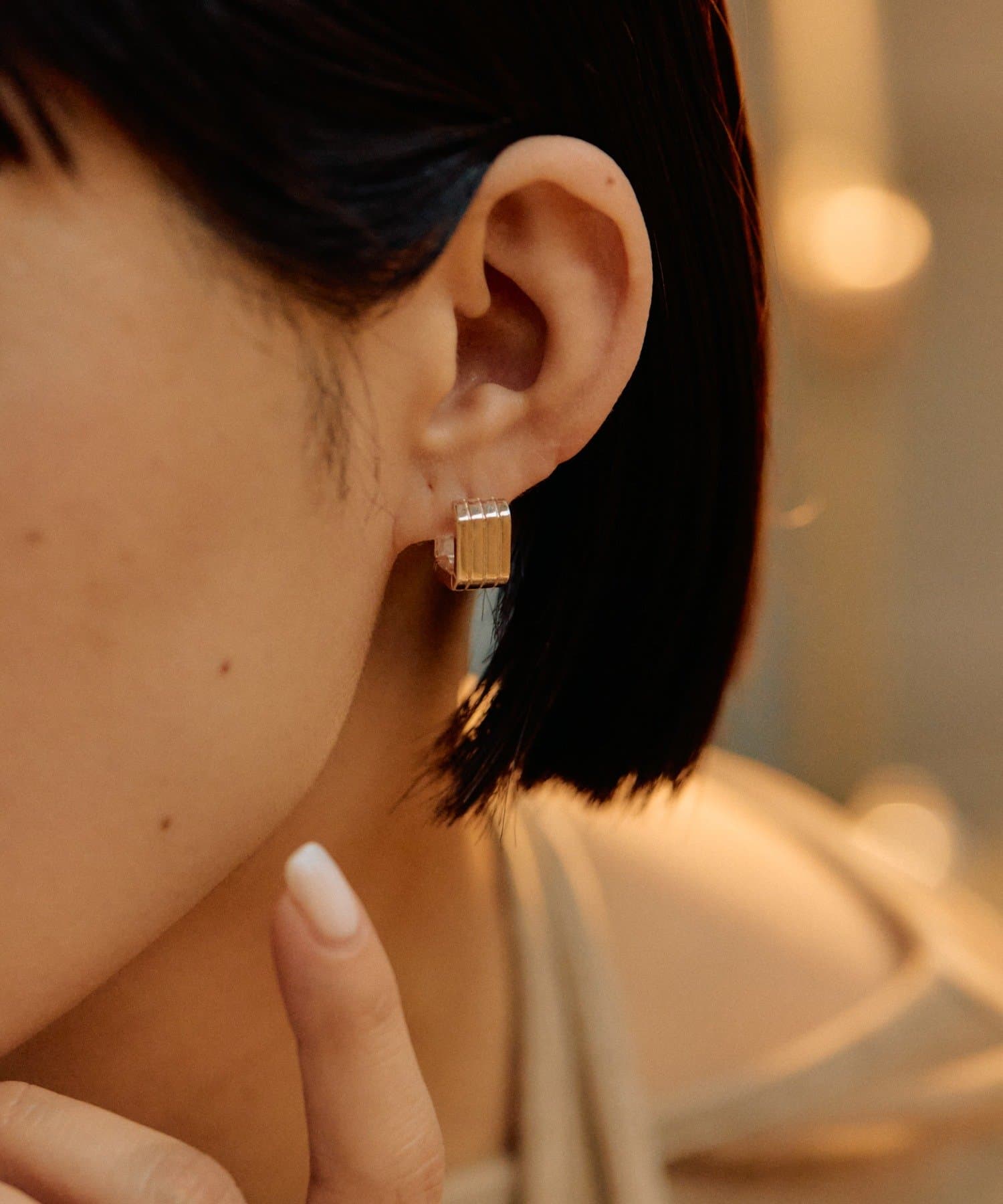 ear PAPILLONNER(イア パピヨネ) 《インフルエンサーuchida企画/スターリングシルバー》スクエアフープピアス
