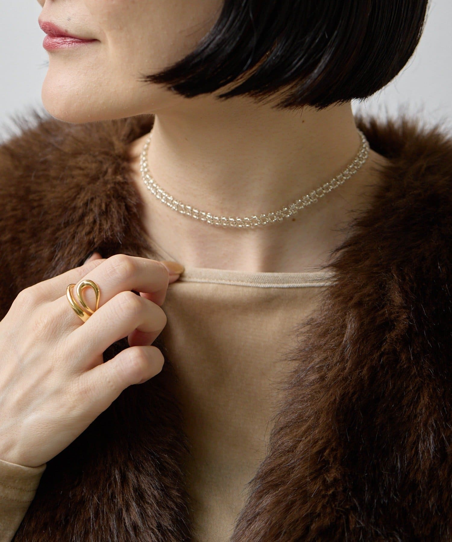 ear PAPILLONNER(イア パピヨネ) クリアビーズチョーカーネックレス