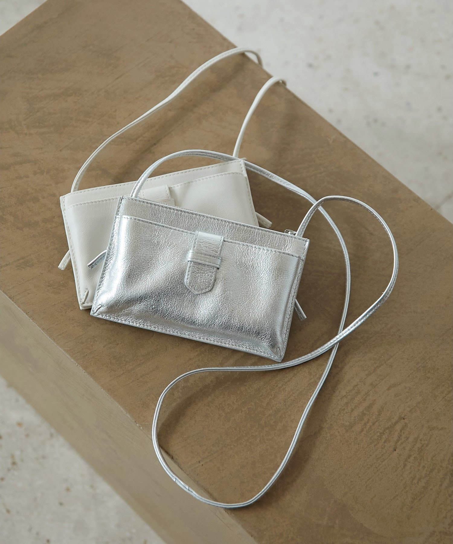 Whim Gazette(ウィム ガゼット) 【Hoaw.】スマホウォレットショルダーバッグ3