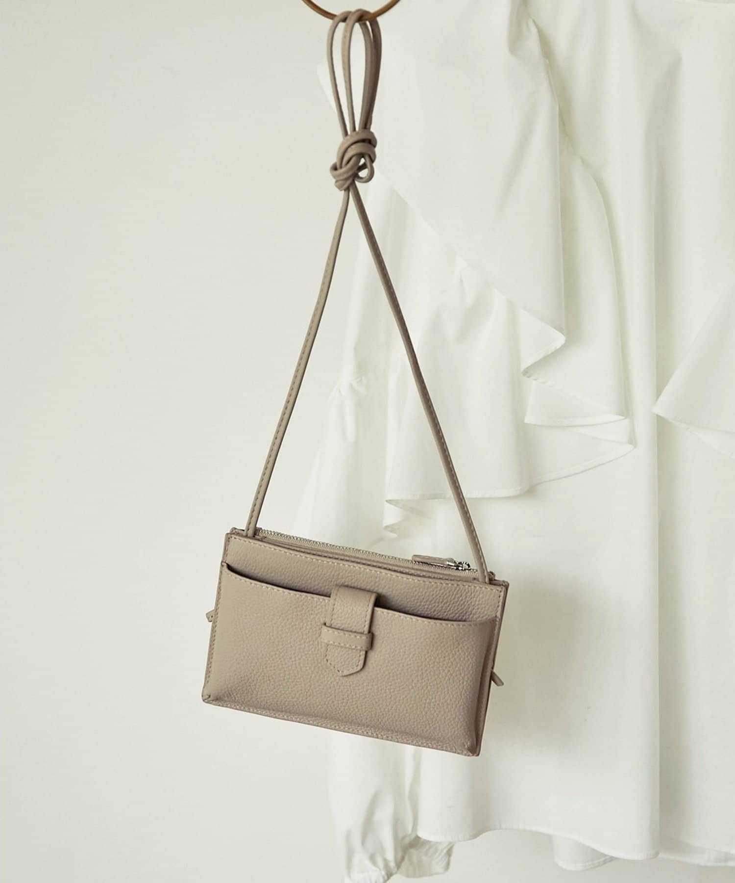 インフルエンサーコラボ】スマホウォレットショルダーバッグ3 | Whim