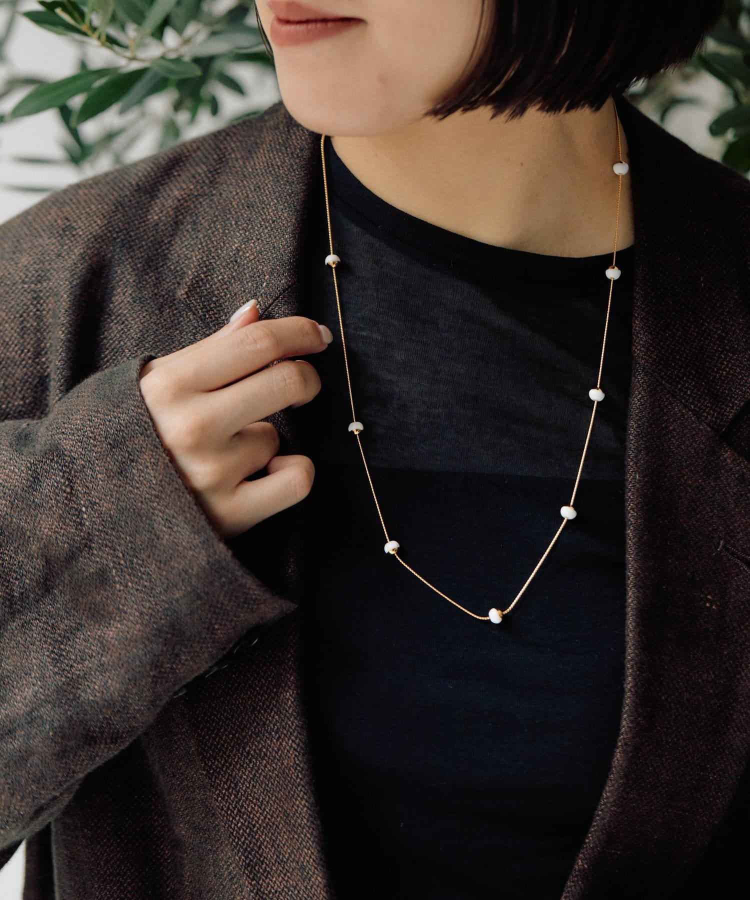 ear PAPILLONNER(イア パピヨネ) モノトーンスキップロングネックレス