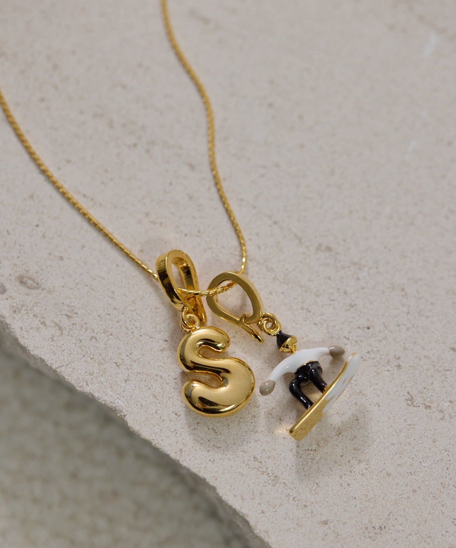 ear PAPILLONNER(イア パピヨネ) ゲレンデスノーボーダーネックレス