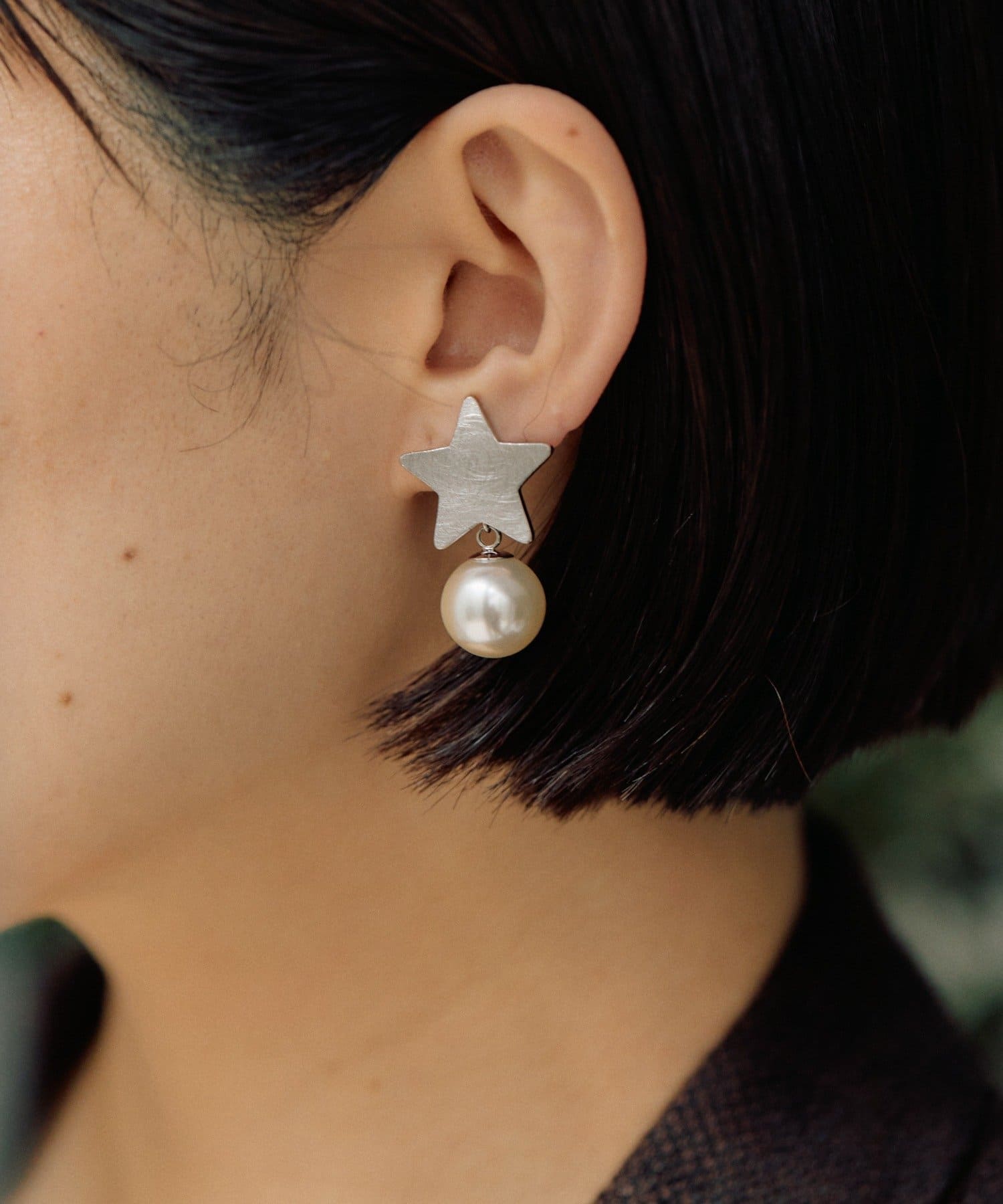 ear PAPILLONNER(イア パピヨネ) サティーナスターイヤリング