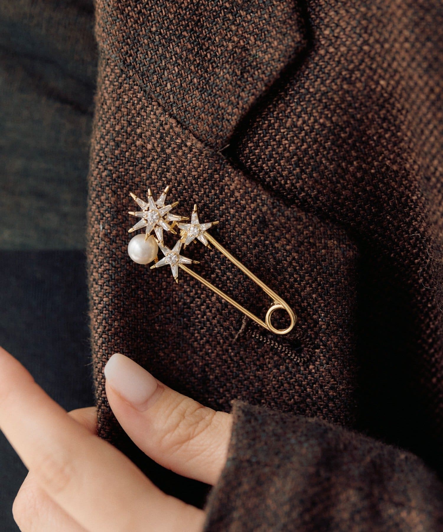 ear PAPILLONNER(イア パピヨネ) スターパールピンブローチ