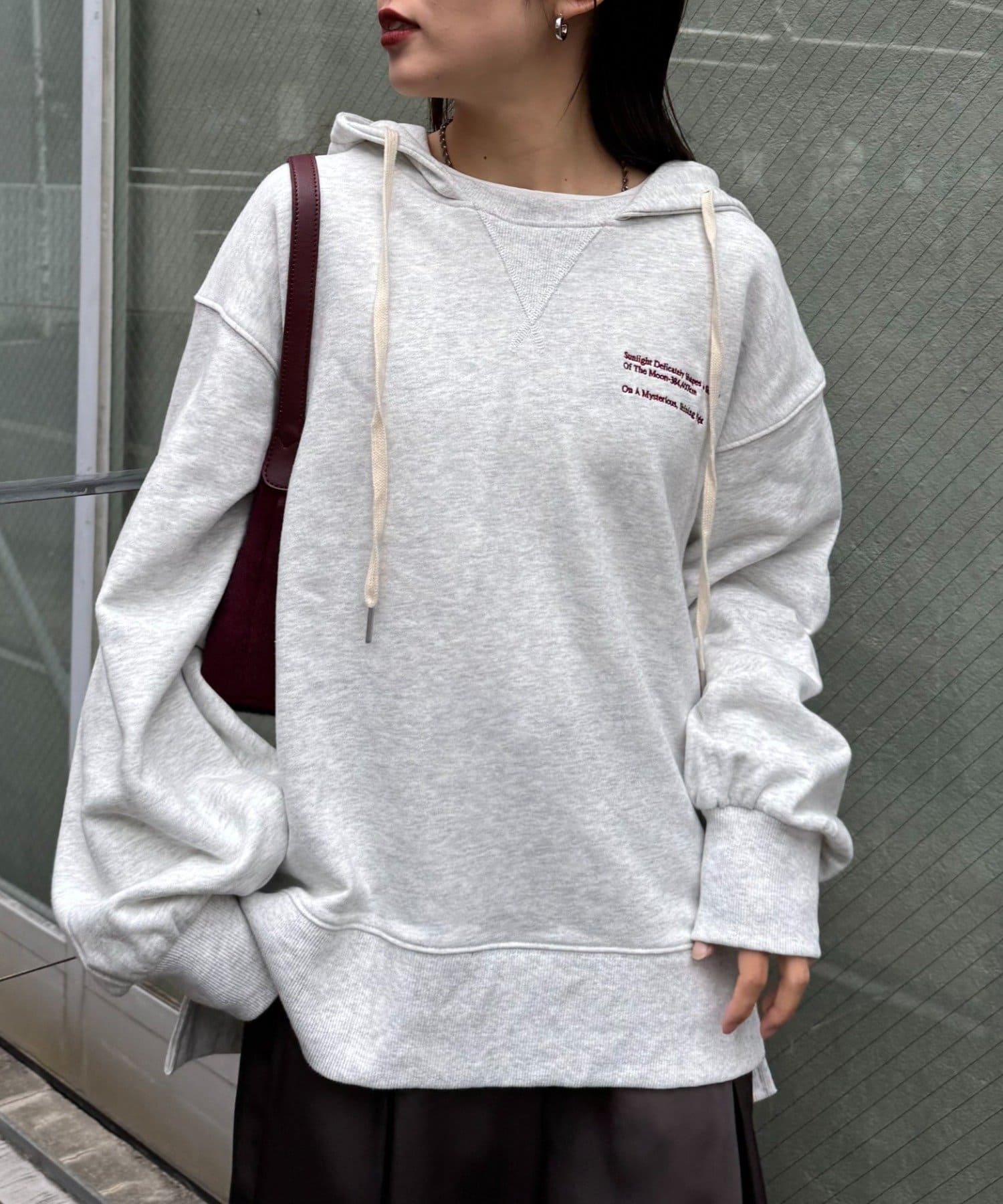 CIAOPANIC TYPY(チャオパニックティピー) ワンポイントロゴ刺繍フーディー