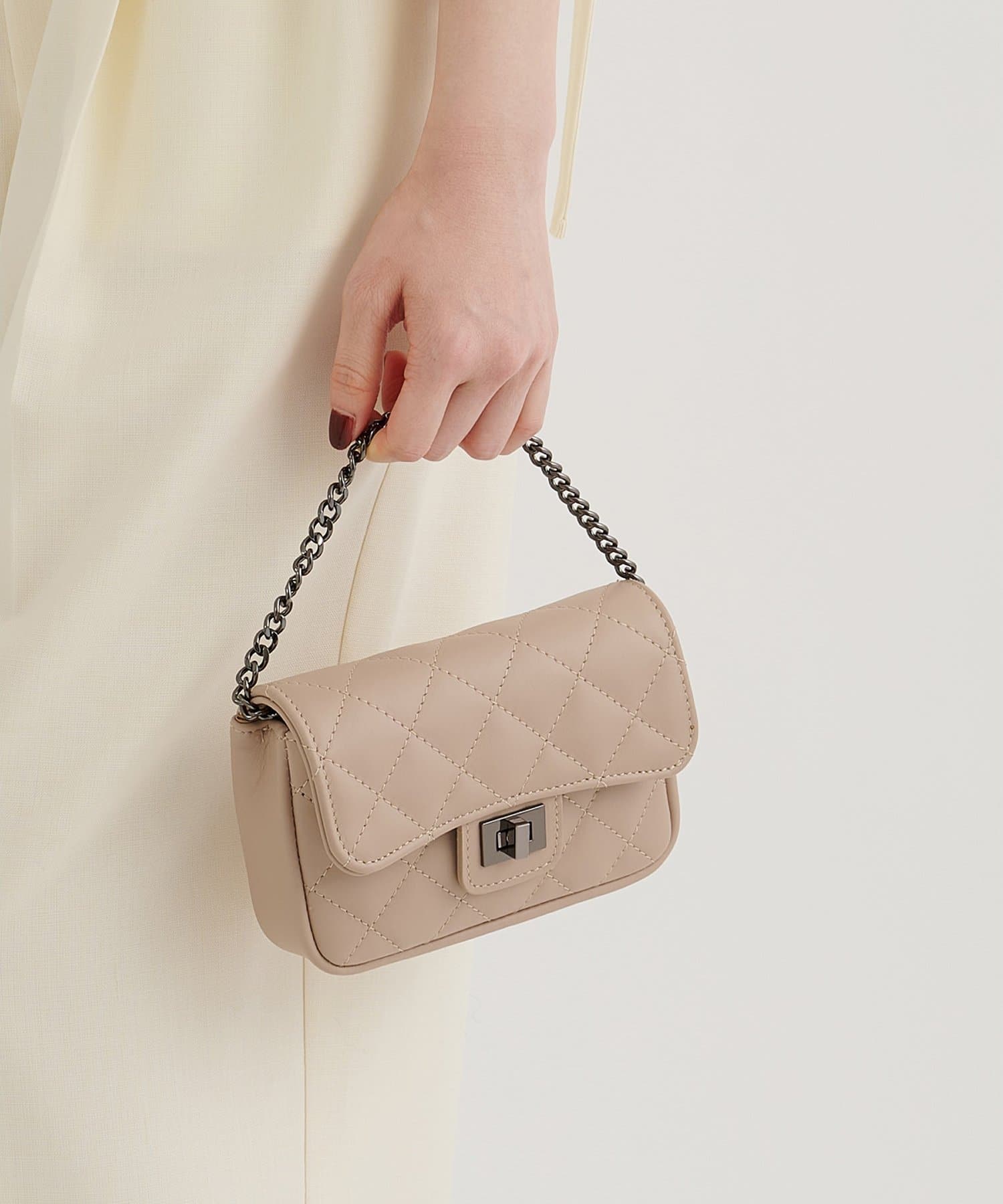 Whim Gazette(ウィム ガゼット) 【Hoaw.】チェーンミニバッグ