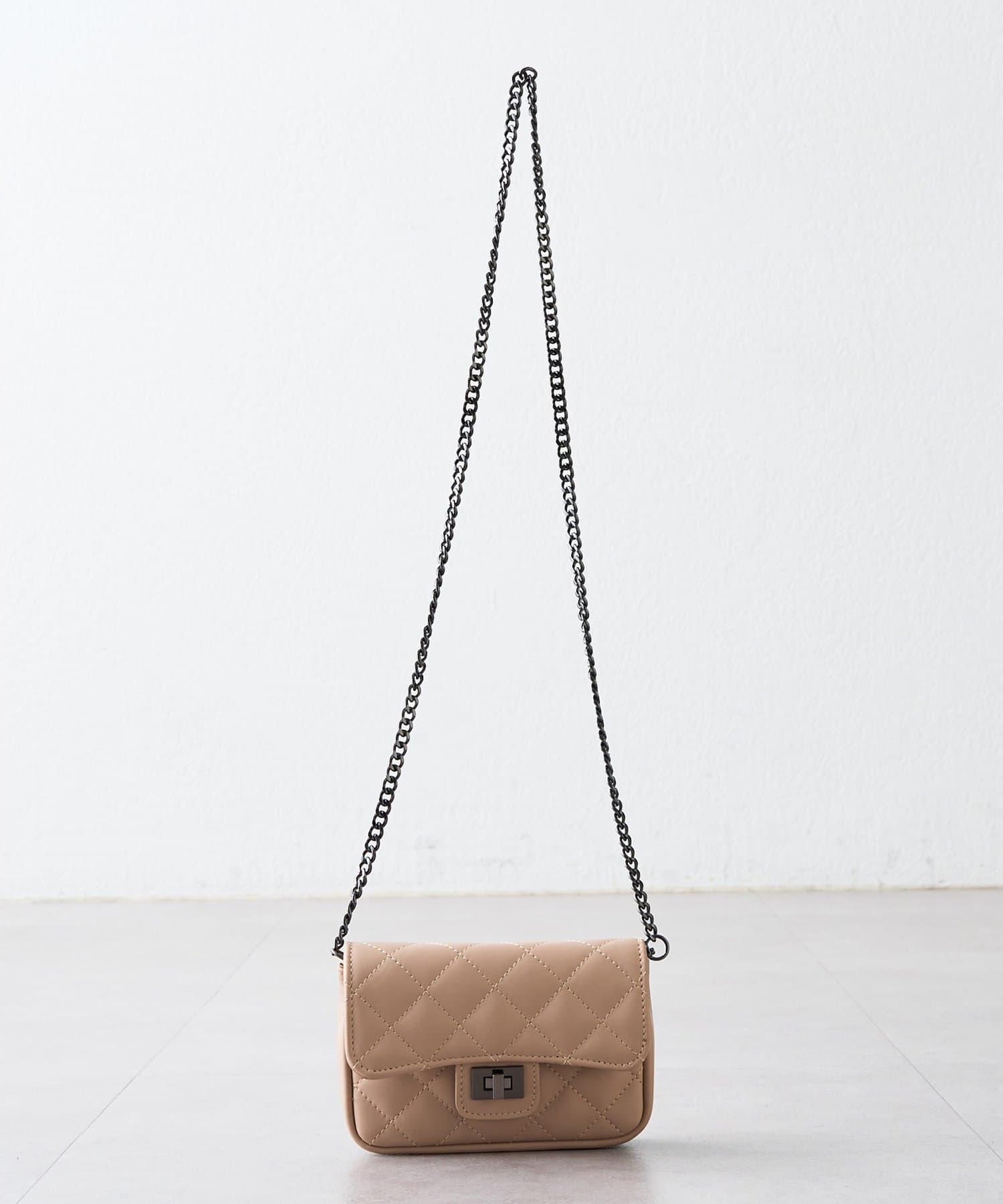 Whim Gazette(ウィム ガゼット) 【Hoaw.】チェーンミニバッグ