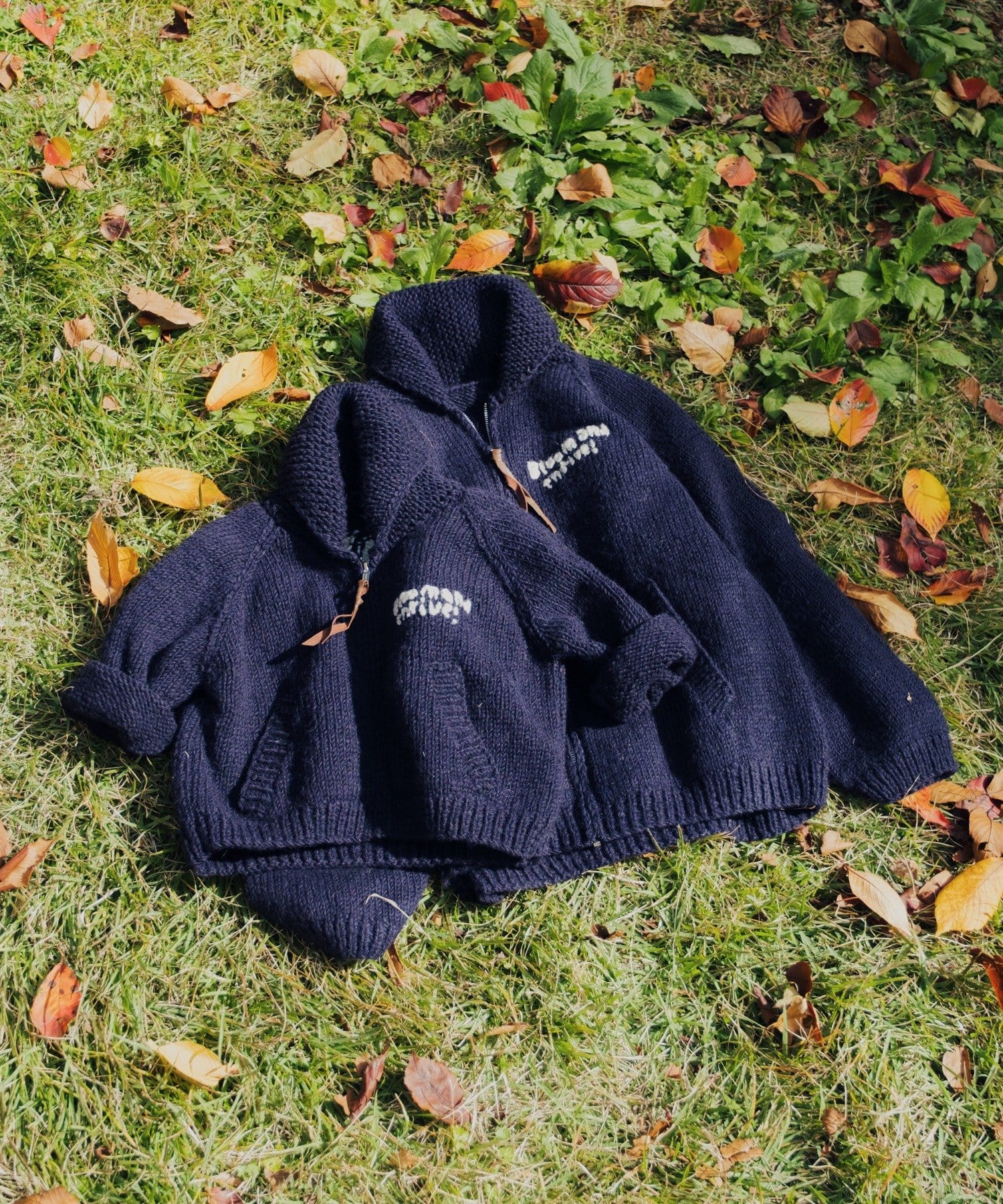 Kastane(カスタネ) フラワーハンドニット