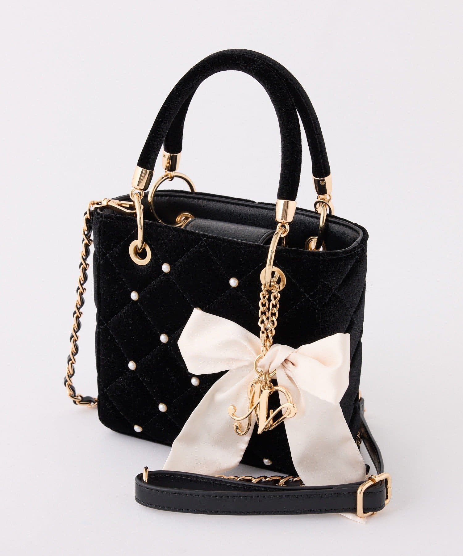 one after another NICE CLAUP(ワンアフターアナザー ナイスクラップ) 【HolidayCollection】チャーム付きキルティングミニバック