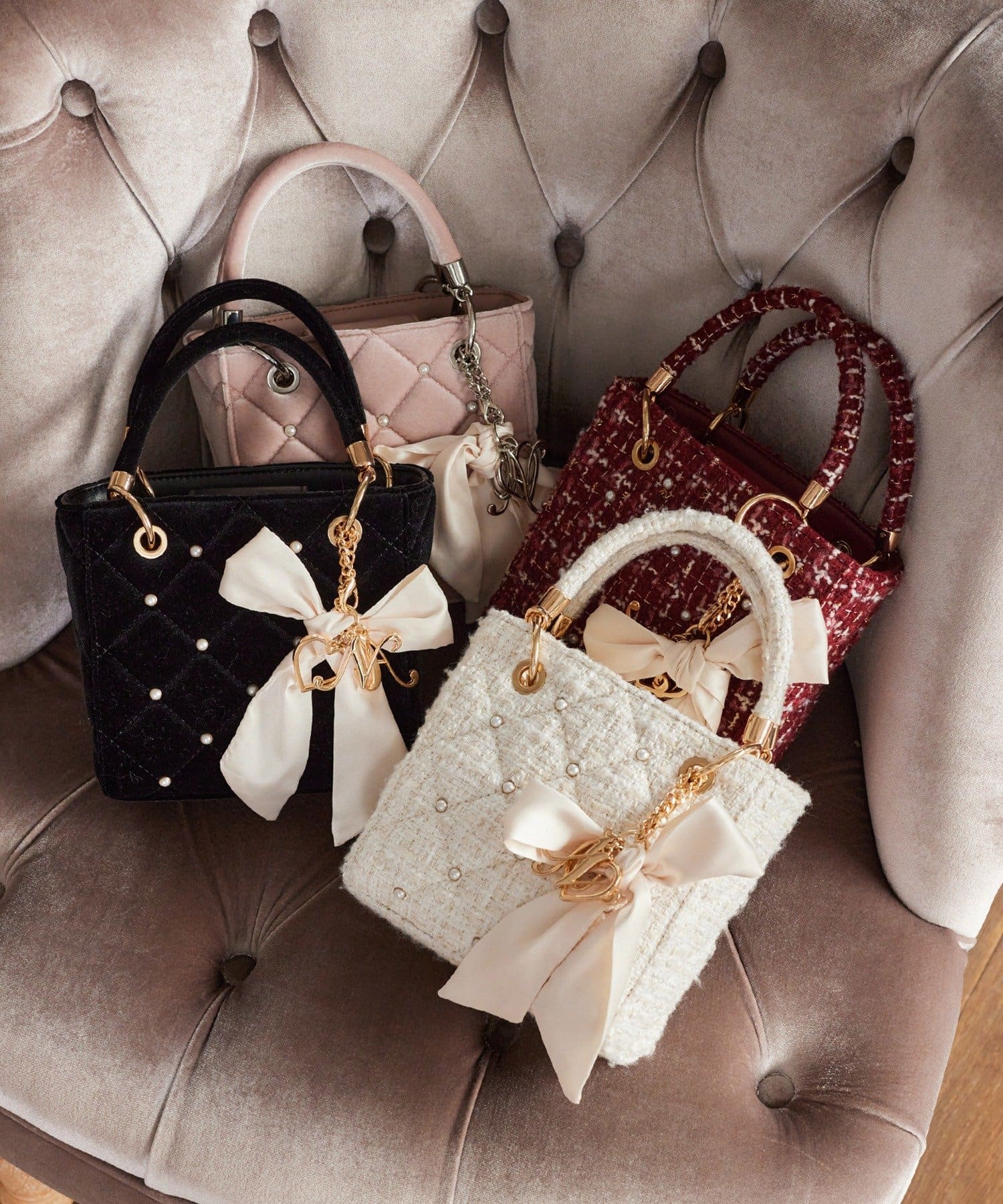 one after another NICE CLAUP(ワンアフターアナザー ナイスクラップ) 【HolidayCollection】チャーム付きキルティングミニバック