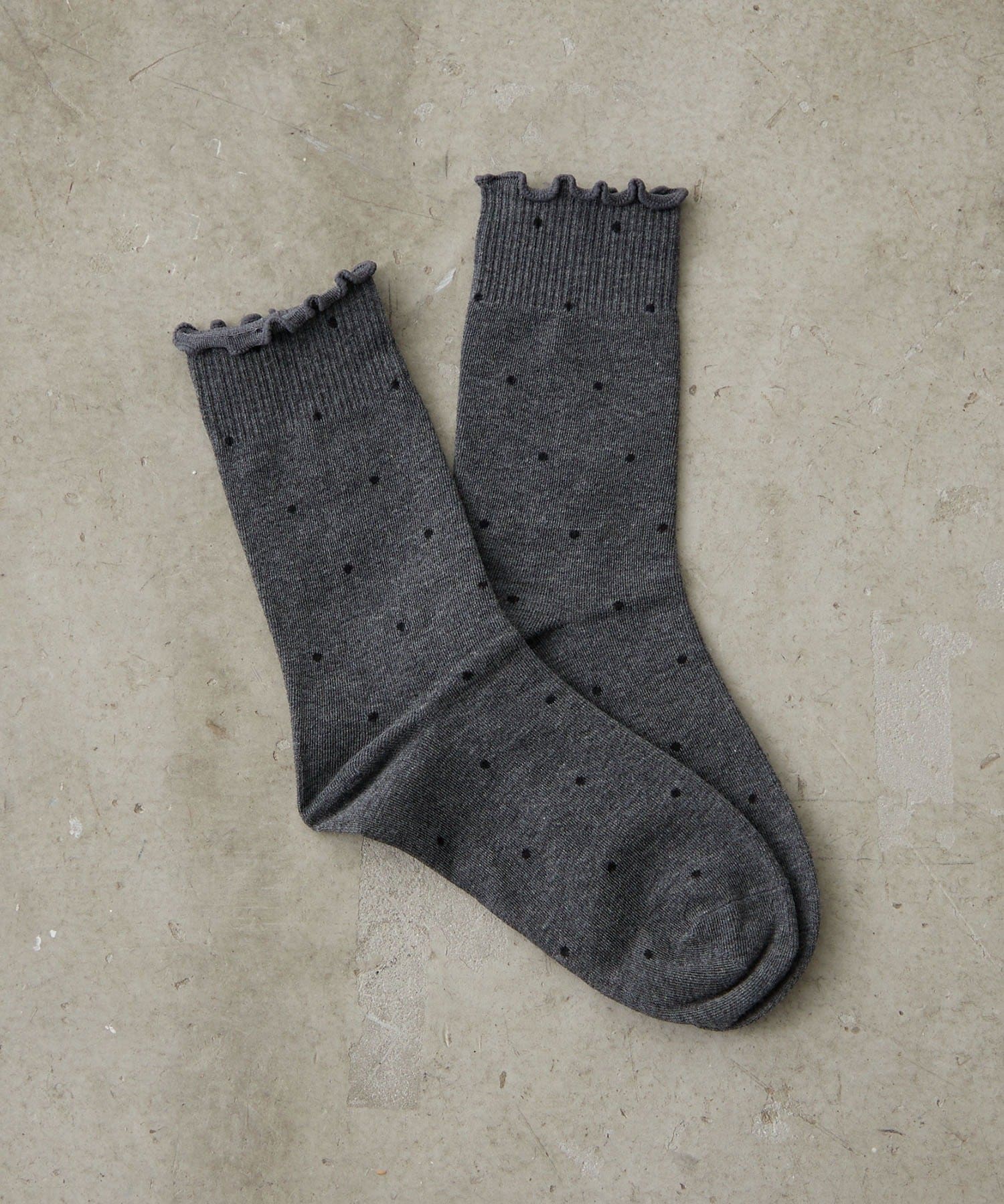 NICE CLAUP / OLIVE des OLIVE OUTLET(ナイスクラップ  / オリーブ デ オリーブ アウトレット) 【RMAF】ドット柄ソックス