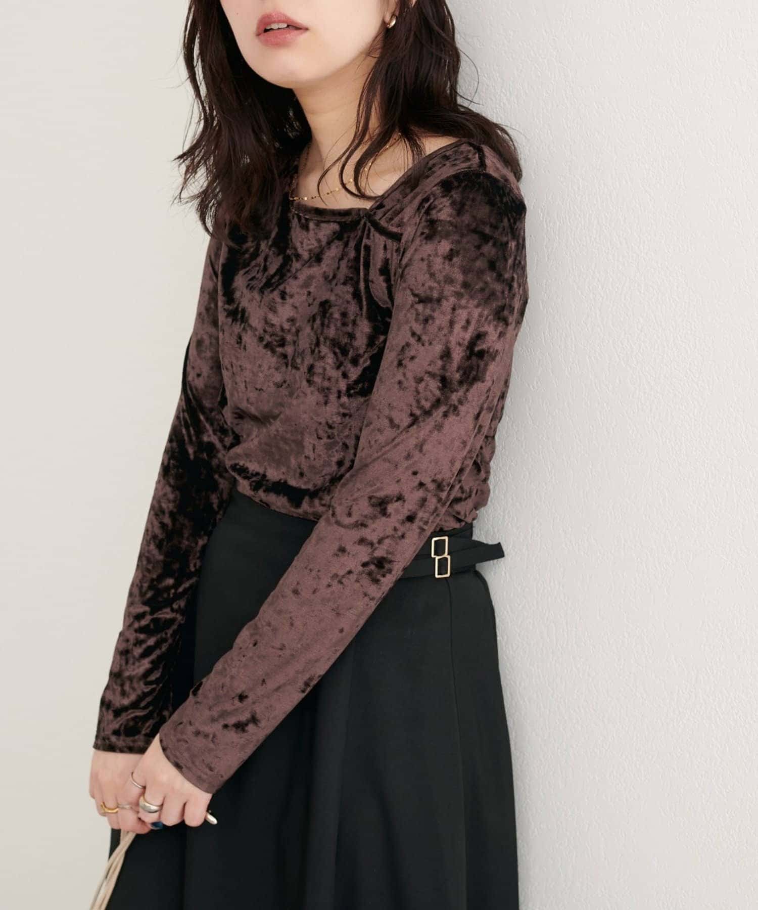 NICE CLAUP / OLIVE des OLIVE OUTLET(ナイスクラップ  / オリーブ デ オリーブ アウトレット) 【natural couture】クラッシュベロアアシメネックプルオーバー