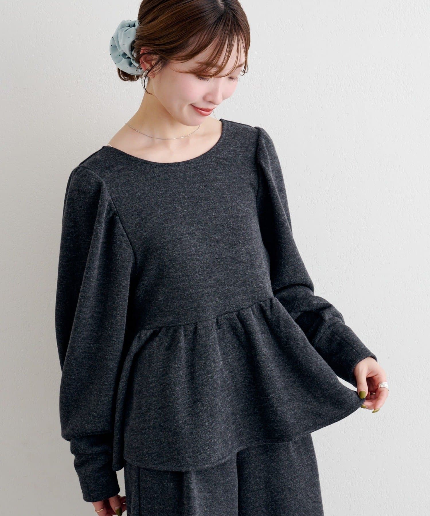 Kastane(カスタネ) 【セットアップ対応】B ニットライクスウェットペプラムトップス