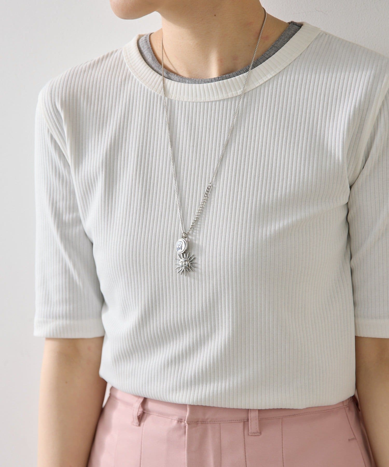 ear PAPILLONNER(イア パピヨネ) 《金属アレルギー対応/ステンレス》太陽と月ネックレス