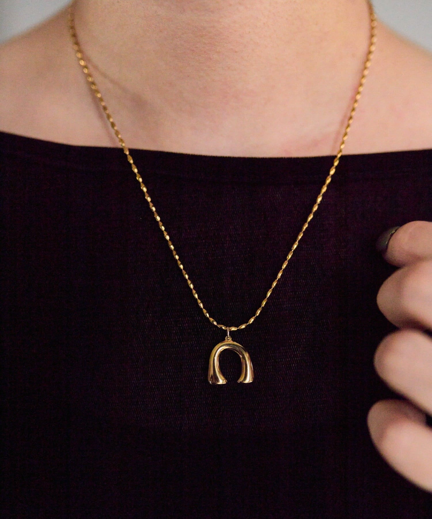 ear PAPILLONNER(イア パピヨネ) 《金属アレルギー対応/ステンレス》Cパーツトップネックレス