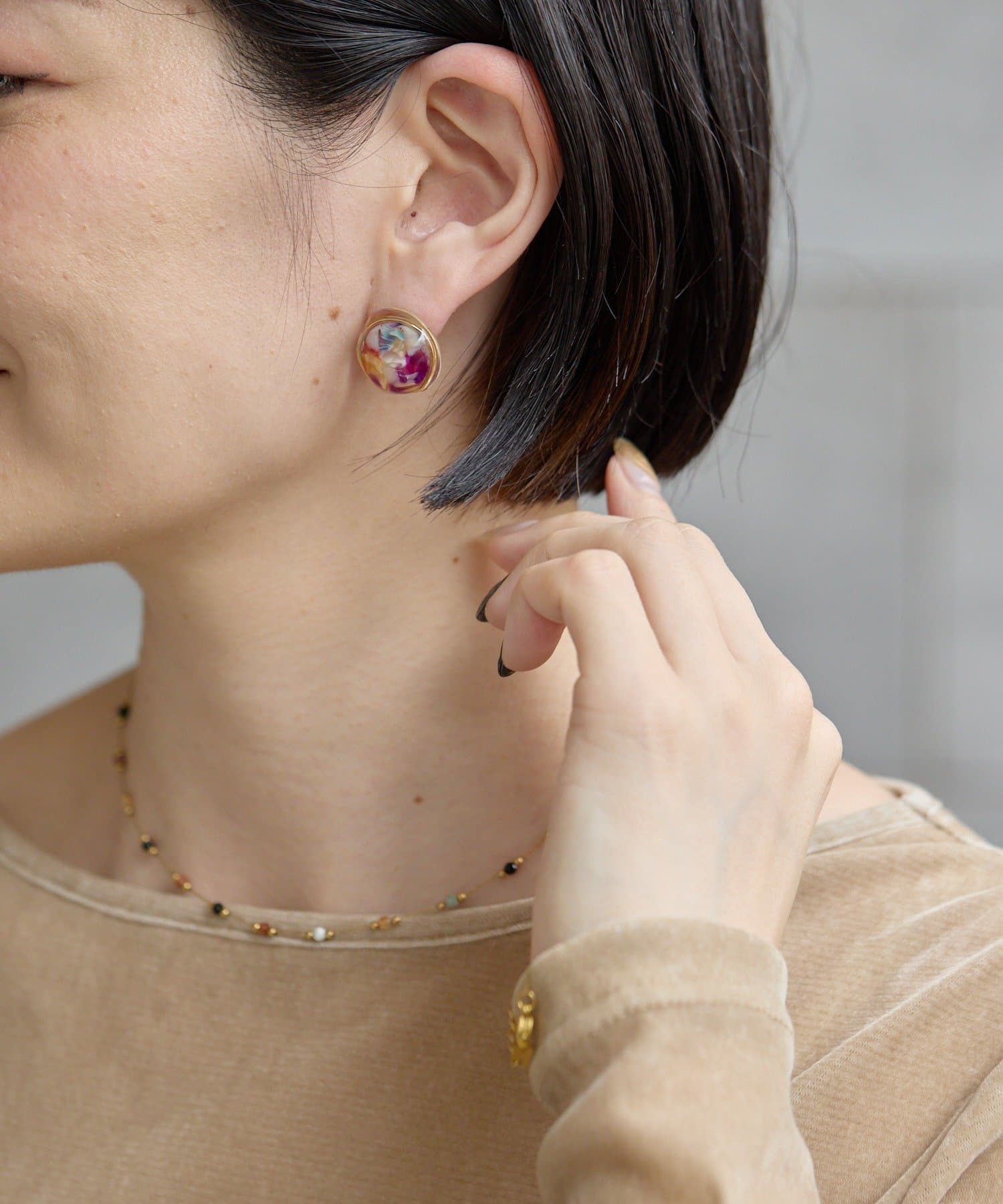 ear PAPILLONNER(イア パピヨネ) マーブル樹脂ピアス