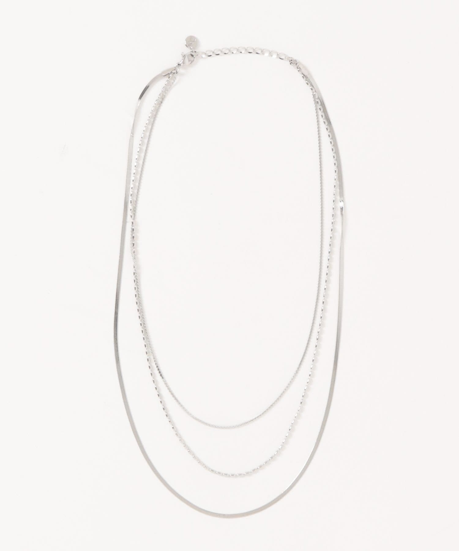 ear PAPILLONNER(イア パピヨネ) 《金属アレルギー対応/ステンレス》3連デザインチェーンネックレス