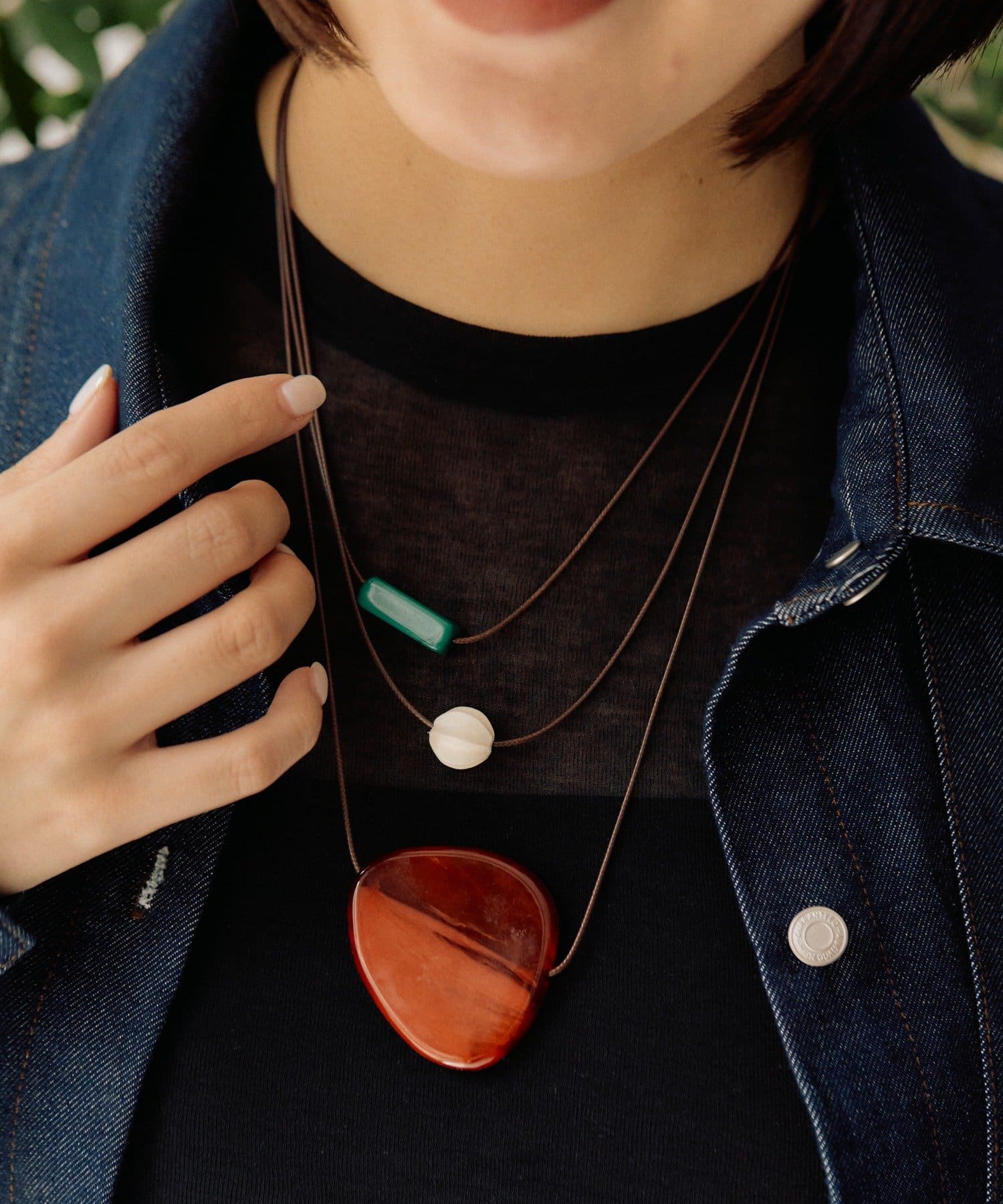 ear PAPILLONNER(イア パピヨネ) ペインタリー3連ネックレス