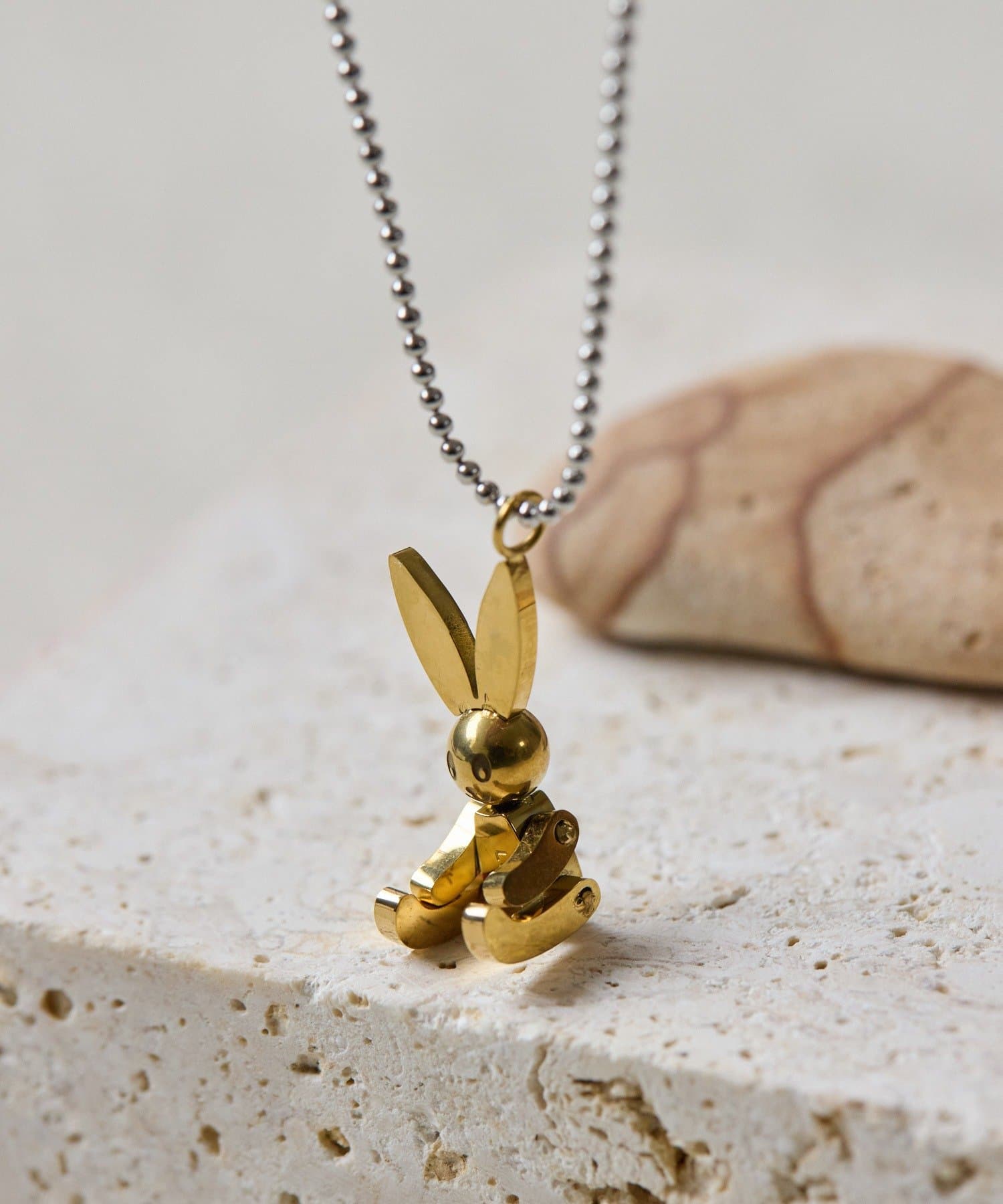 ear PAPILLONNER(イア パピヨネ) 《WEB＆一部店舗限定/金属アレルギー対応/ステンレス》うさぎネックレス