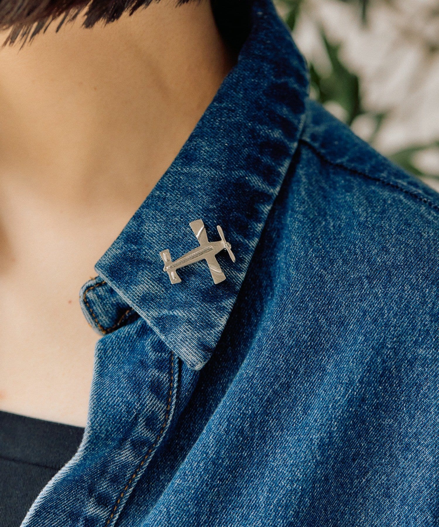 ear PAPILLONNER(イア パピヨネ) のりものブローチ