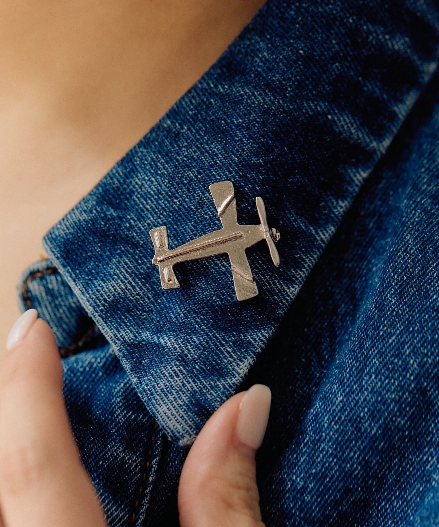 ear PAPILLONNER(イア パピヨネ) のりものブローチ