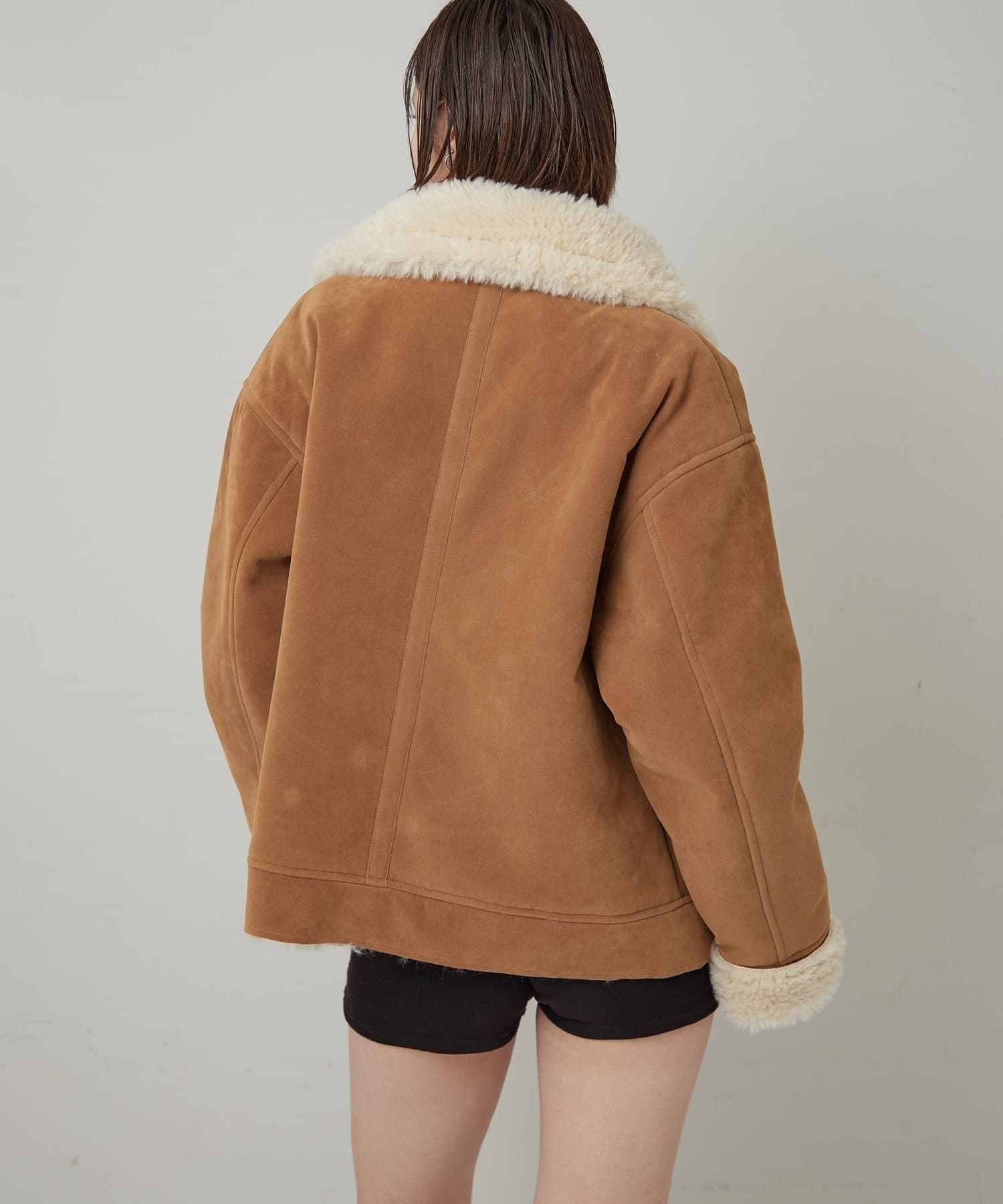 WHO’S WHO gallery(フーズフーギャラリー) 【WEB限定】スウェードムートンジャケット