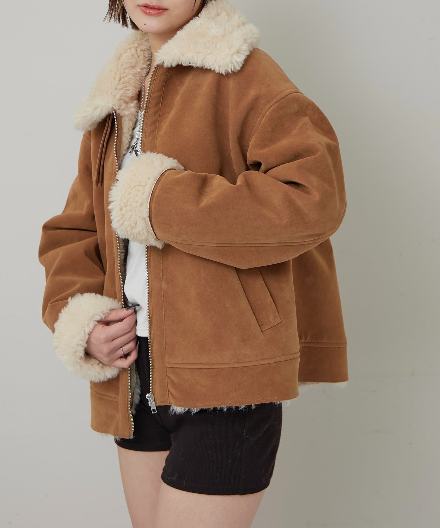 WHO’S WHO gallery(フーズフーギャラリー) 【WEB限定】スウェードムートンジャケット