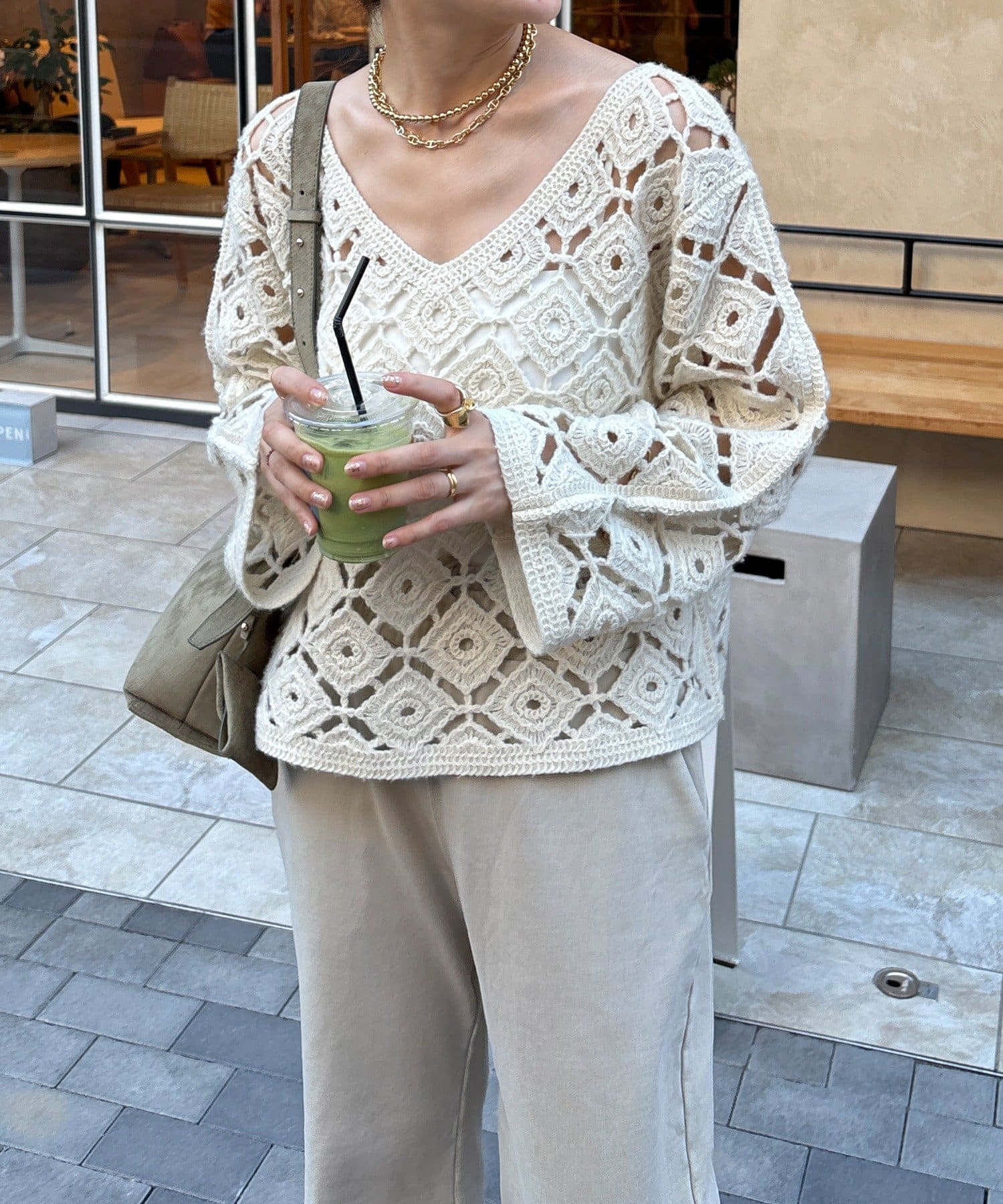 OUTLET(アウトレット) 【DouDou】カギ針刺繍プルオーバー