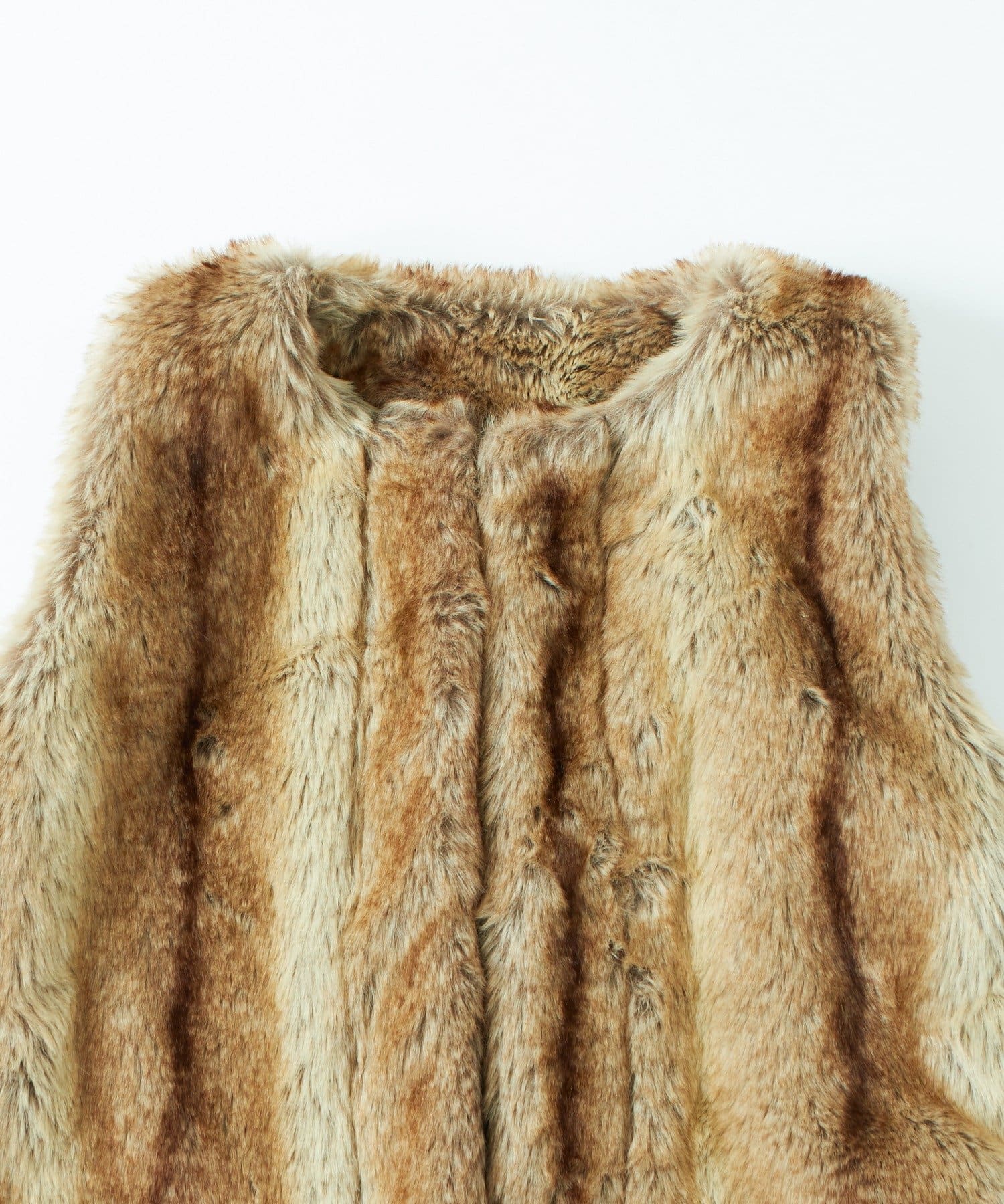 OUTLET(アウトレット) 【WHO'S WHO gallery】ボリュームファーベスト