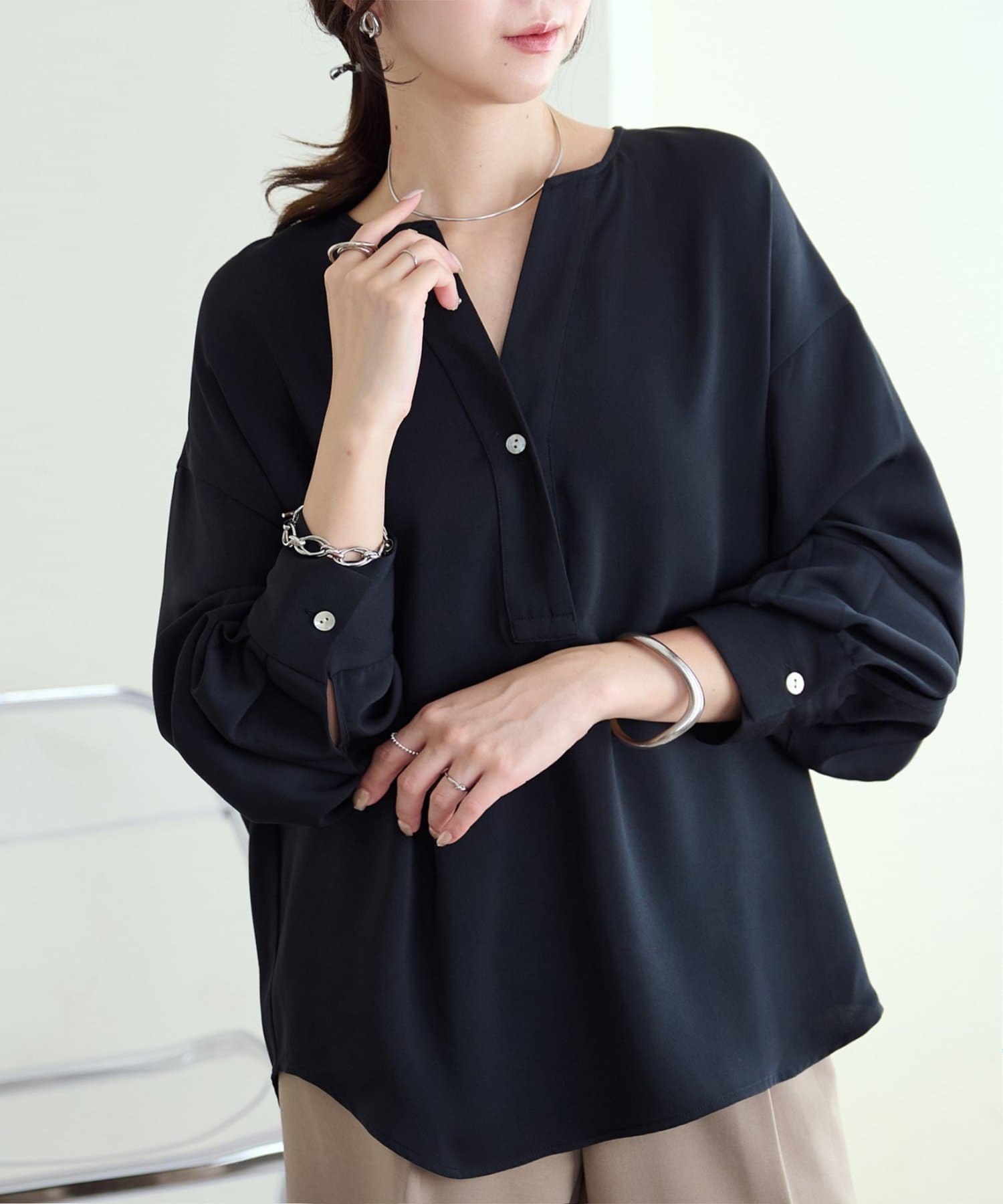 OUTLET(アウトレット) 【Discoat】キレイメ釦使いスキッパーブラウス