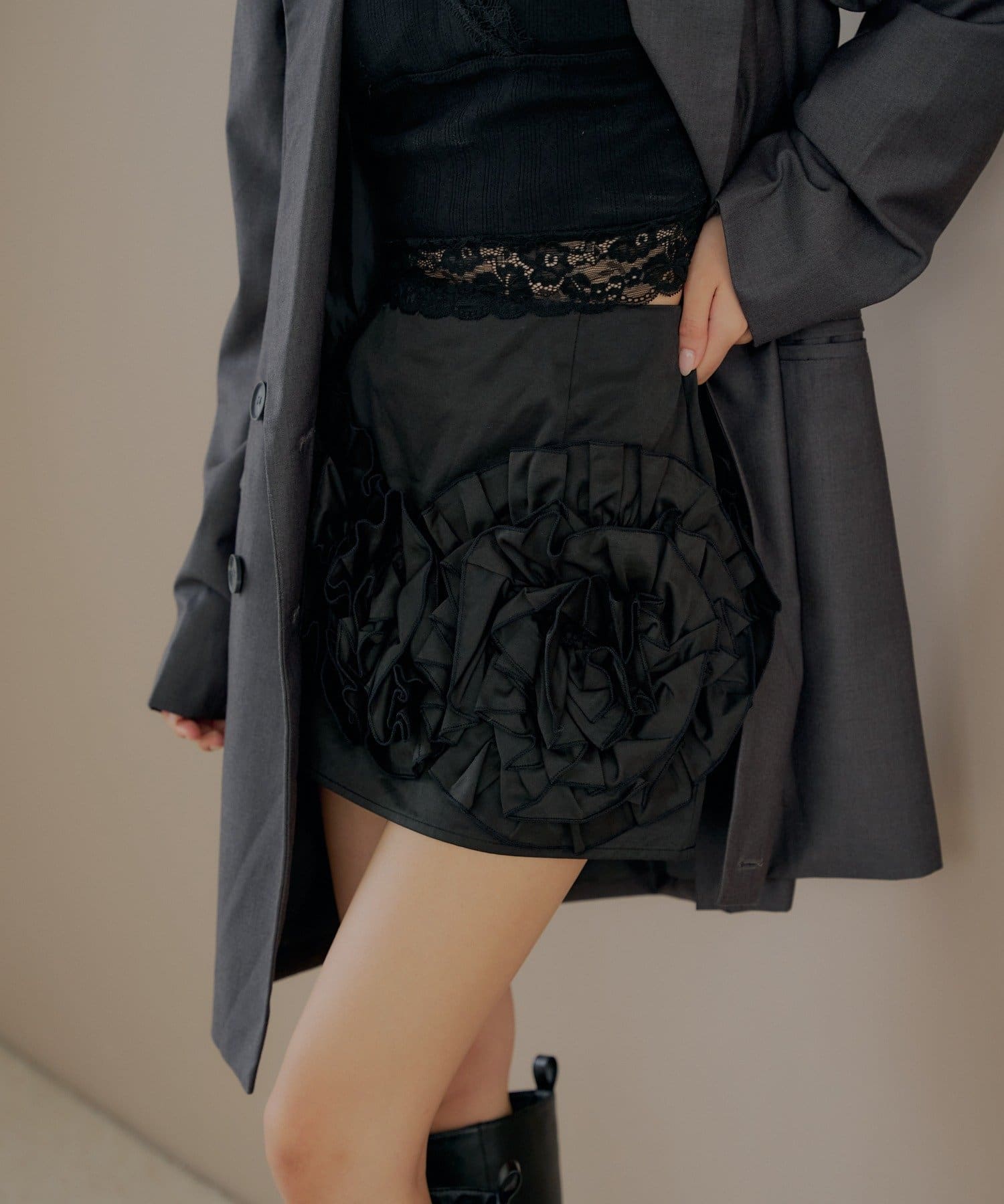 OUTLET(アウトレット) 【Chico】フリルデザインボリュームミニスカート