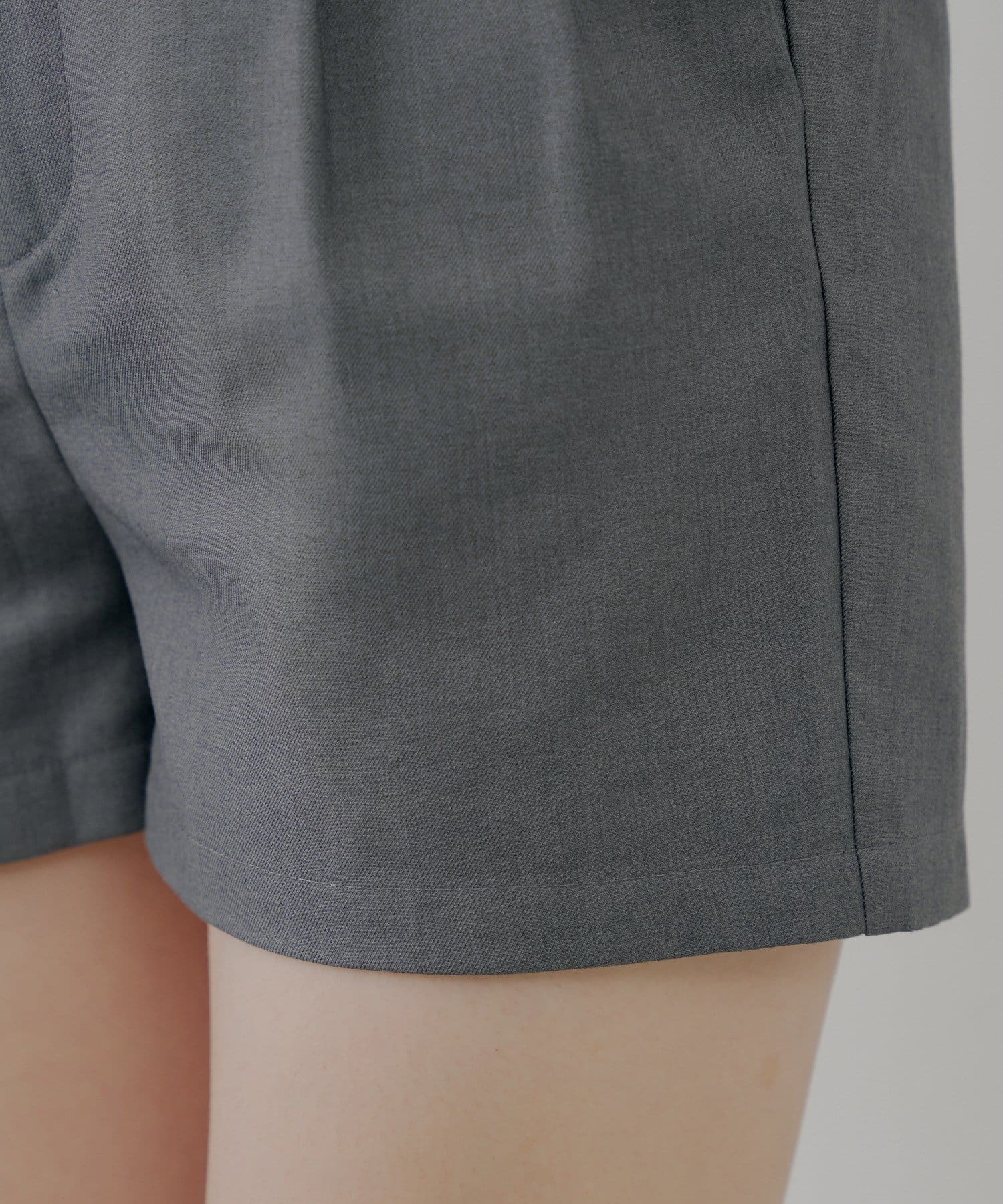 OUTLET(アウトレット) 【Chico】フロントタックショートパンツ