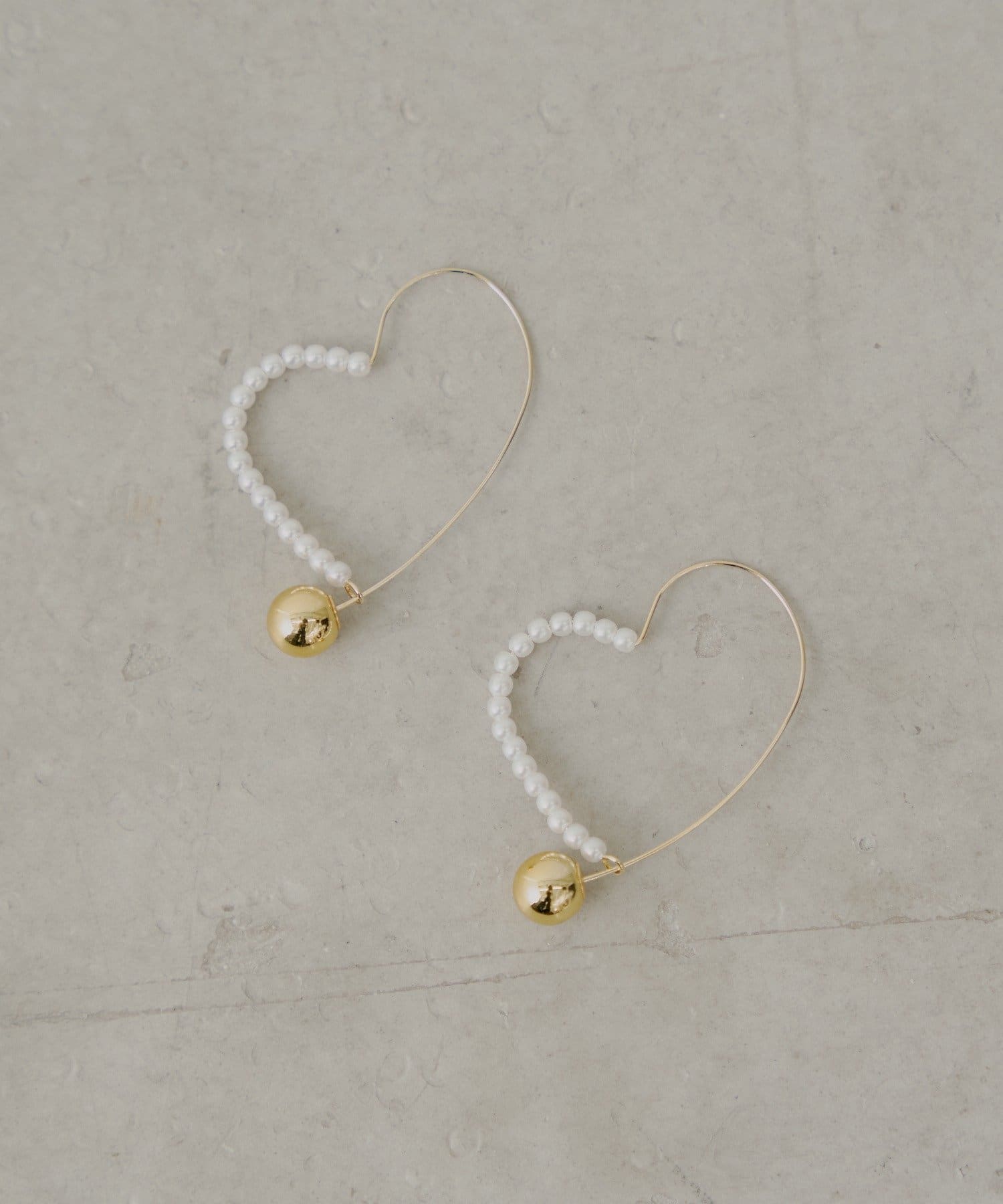 OUTLET(アウトレット) 【Chico】ハートフープピアス