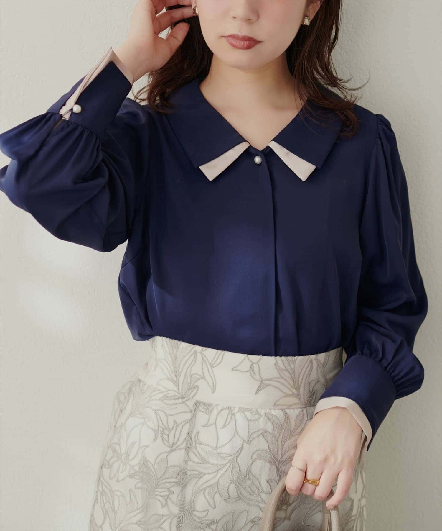 natural couture(ナチュラルクチュール) 【WEB限定】〈osono〉重ね衿配色ブラウス