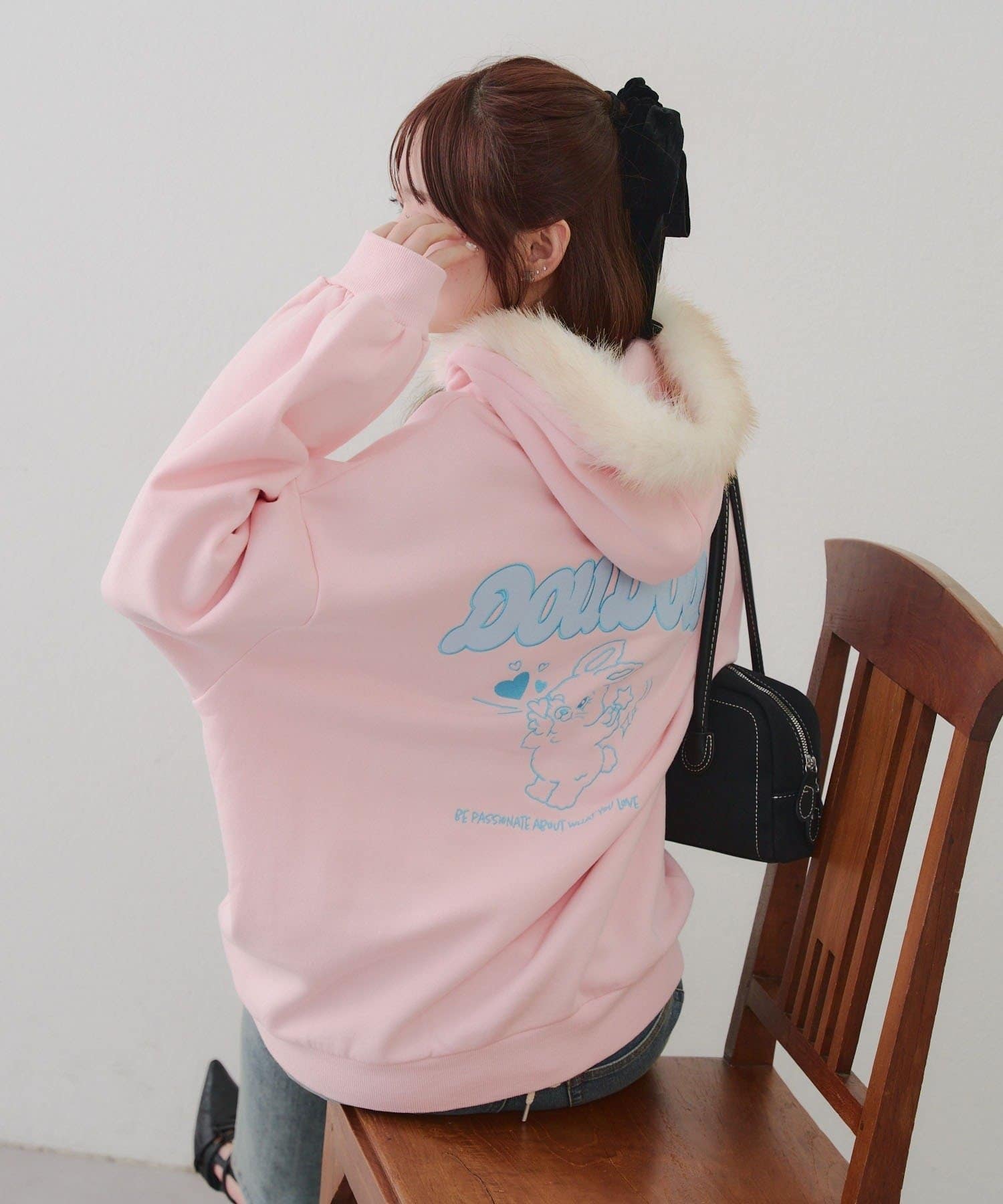 NICE CLAUP / OLIVE des OLIVE OUTLET(ナイスクラップ  / オリーブ デ オリーブ アウトレット) 【RMAF】推し活うさぎ裏起毛パーカー