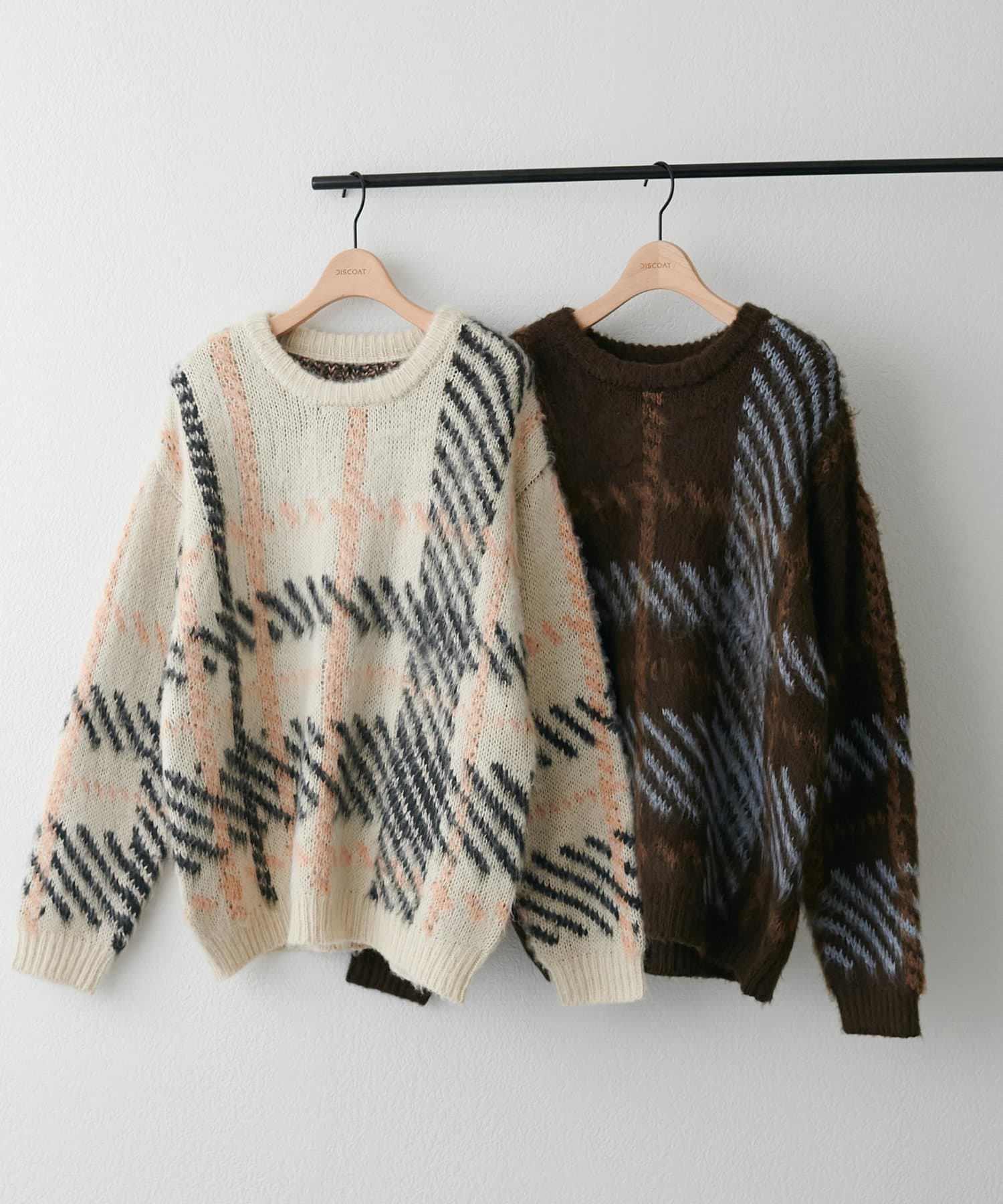 DISCOAT(ディスコート) 【ゆるっとこなれ感/１枚でコーデが仕上がる♪】チェックガラオーバーニット