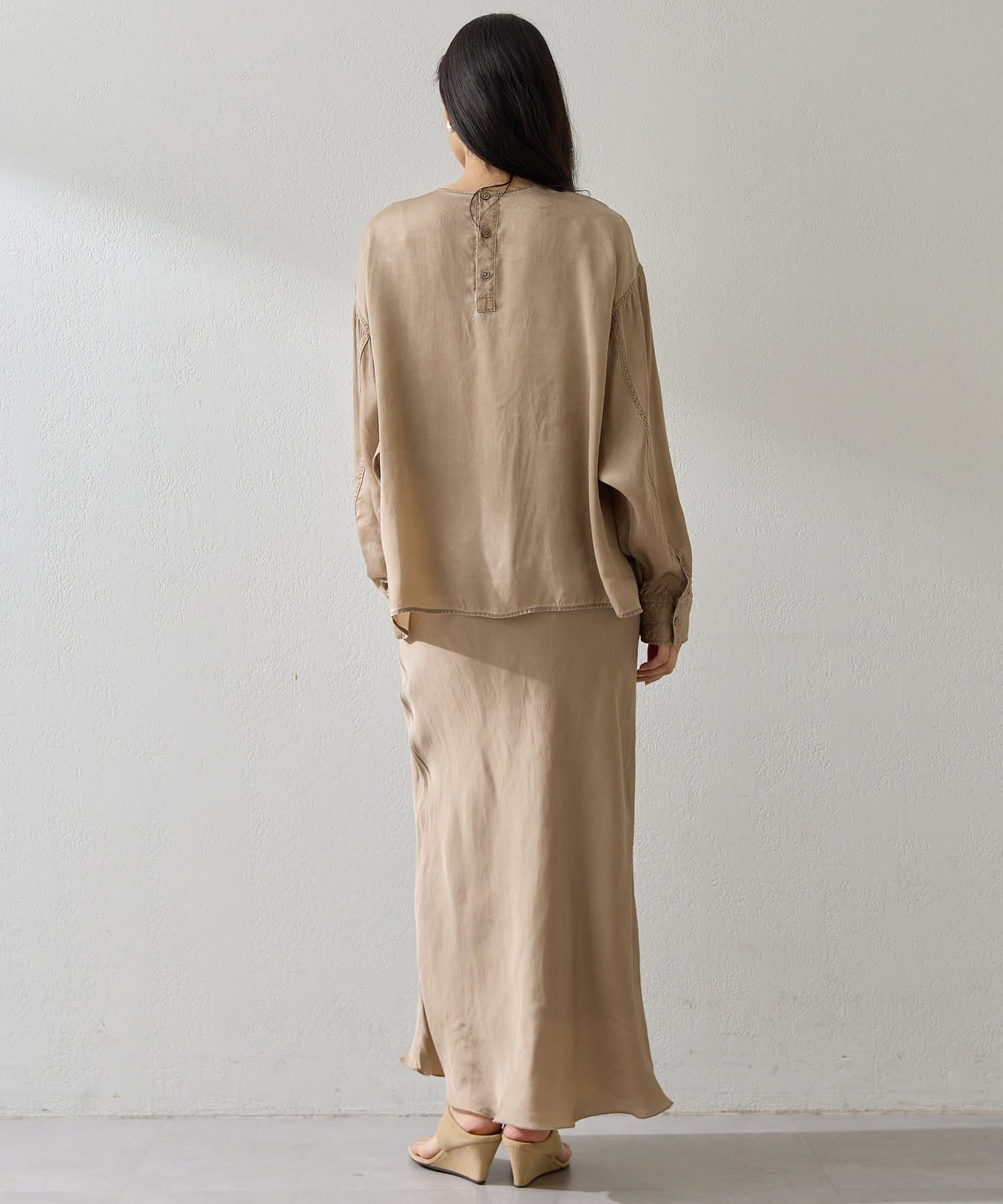 Whim Gazette(ウィム ガゼット) ピグメントロングスカート