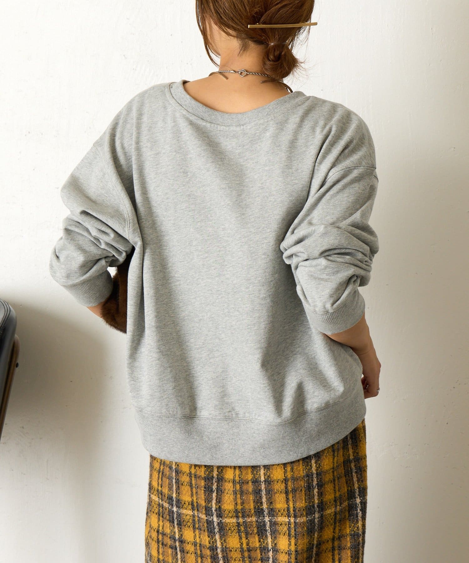 Jena　espace merveilleux(ジェナ　エスパスメルヴェイユ) ミニ裏毛フロッキーロゴカットソー