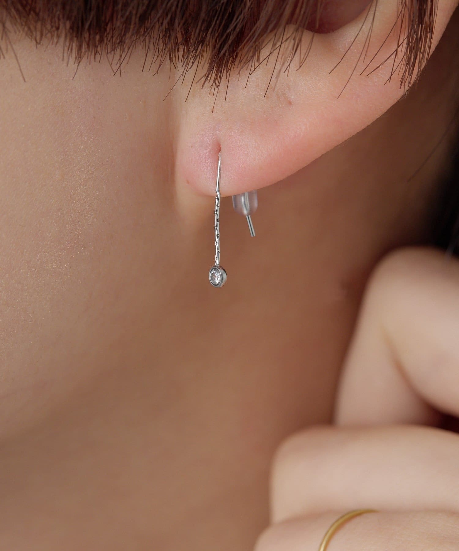 ear PAPILLONNER(イア パピヨネ) 《金属アレルギー対応/ステンレス》ミニフックピアス