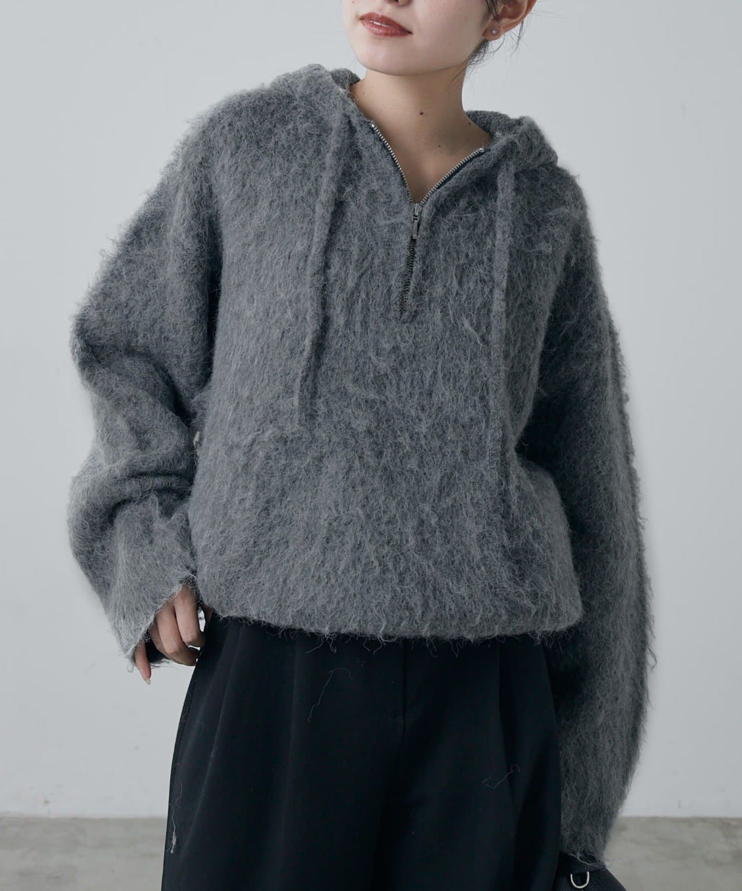 Lui's(ルイス) フワフワハーフZIPパーカー