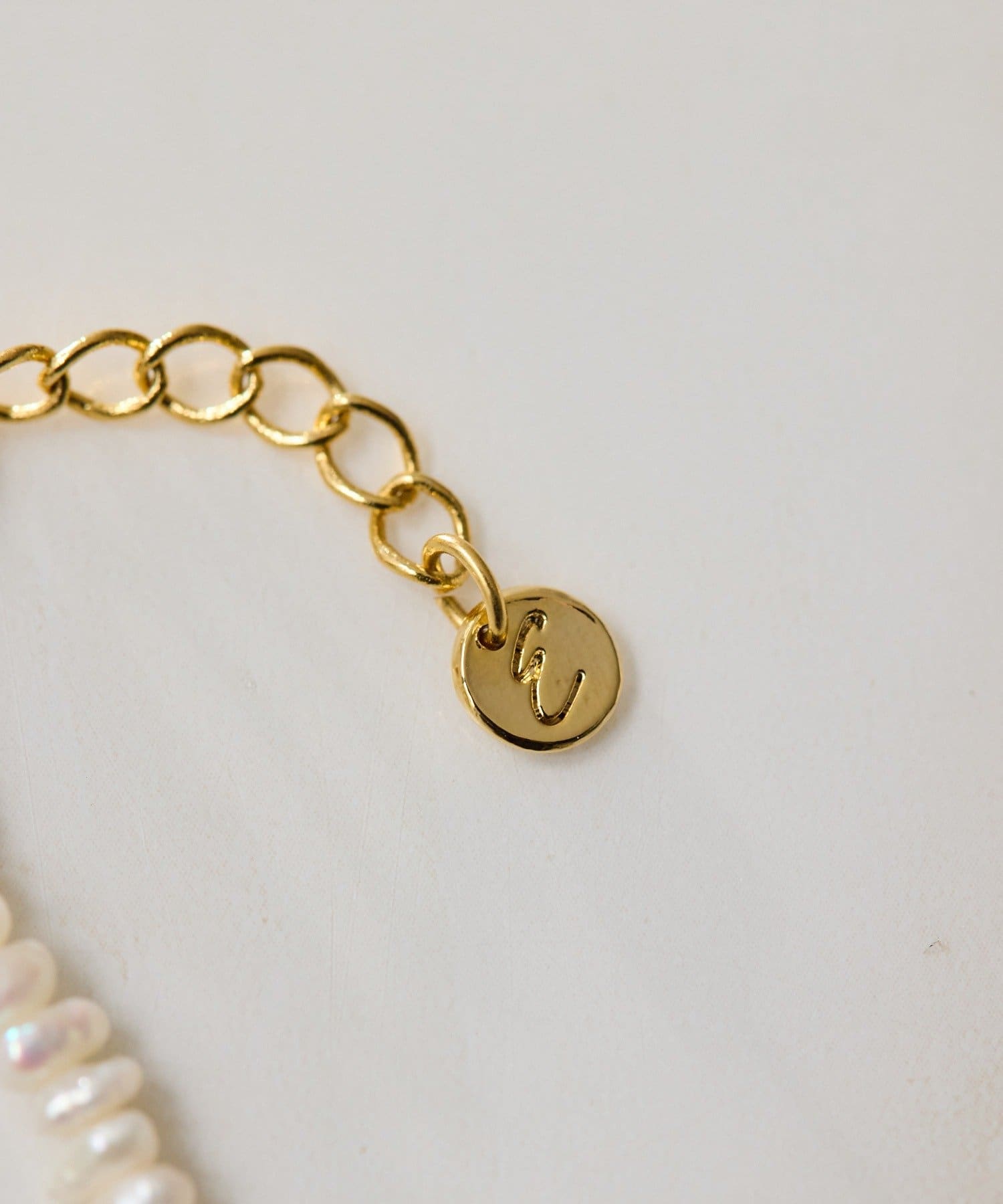 ear PAPILLONNER(イア パピヨネ) ミニ淡水パールブレスレット