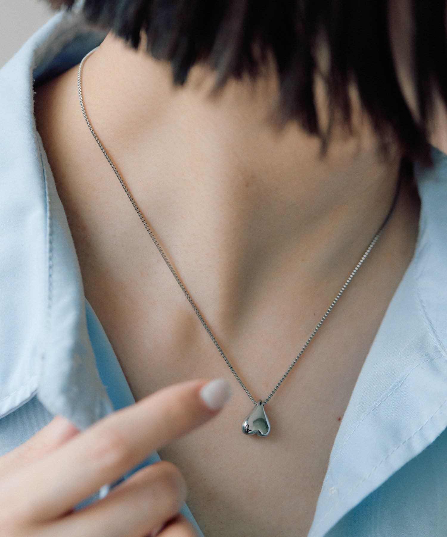 ear PAPILLONNER(イア パピヨネ) 《金属アレルギー対応/ステンレス》逆さハートネックレス