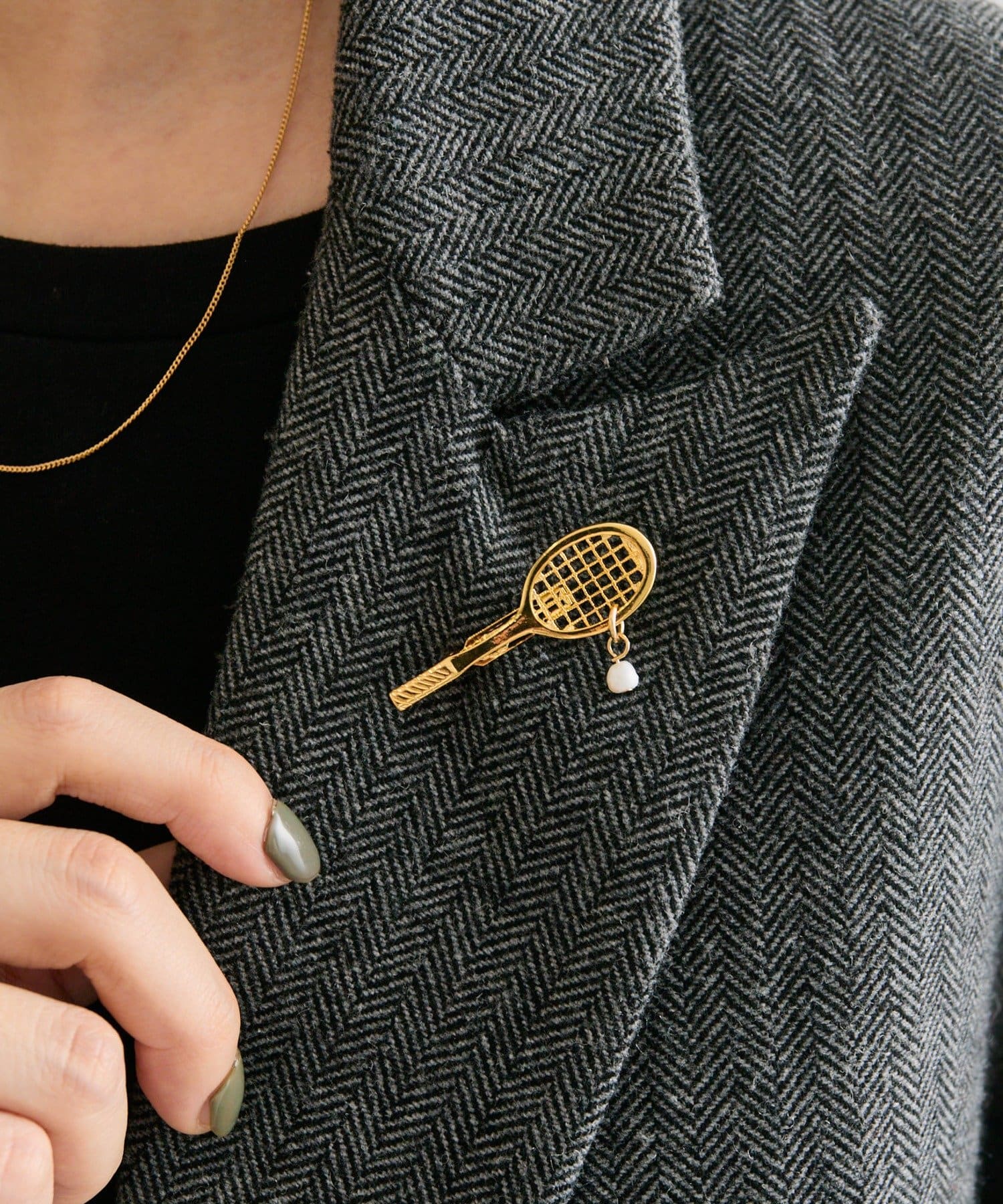 ear PAPILLONNER(イア パピヨネ) 《WEB＆一部店舗限定》テニスラケットブローチ