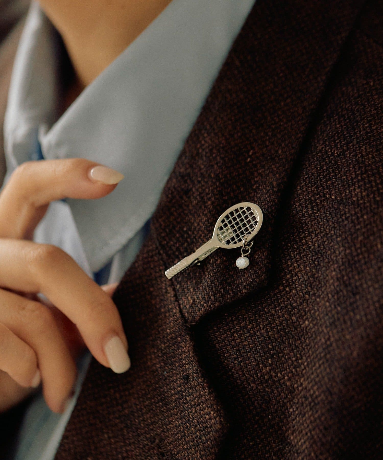 ear PAPILLONNER(イア パピヨネ) 《WEB＆一部店舗限定》テニスラケットブローチ