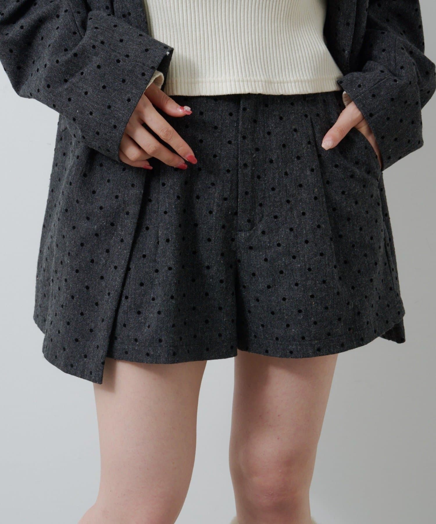 Kastane(カスタネ) 【11.8(土)12:00発売/WEB先行/セットアップ対応/2サイズ展開】ドットツイードショートパンツ