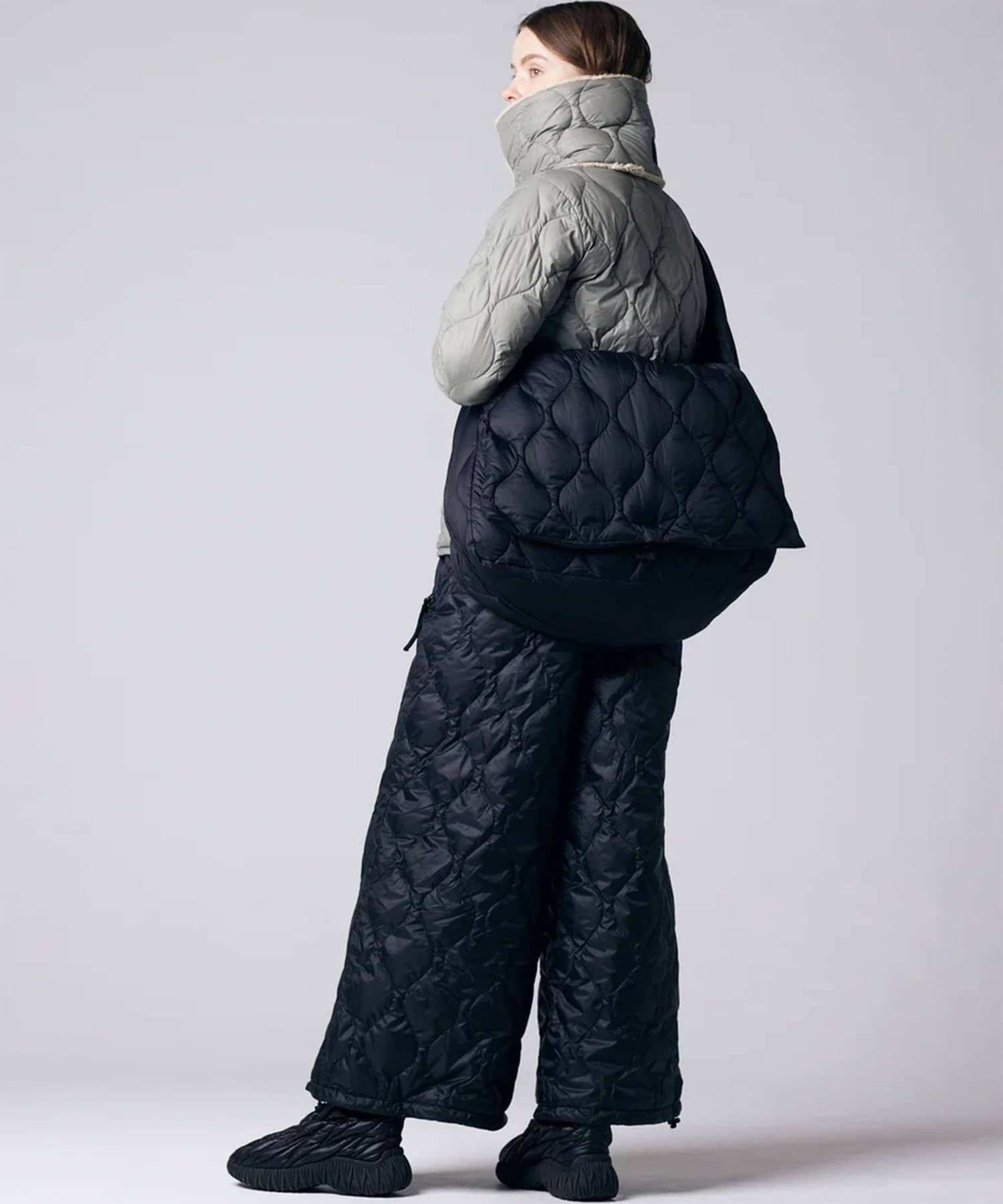 FREDY & GLOSTER(フレディ アンド グロスター) 【TAION/タイオン】ミリタリー メッセンジャー ダウンバッグL