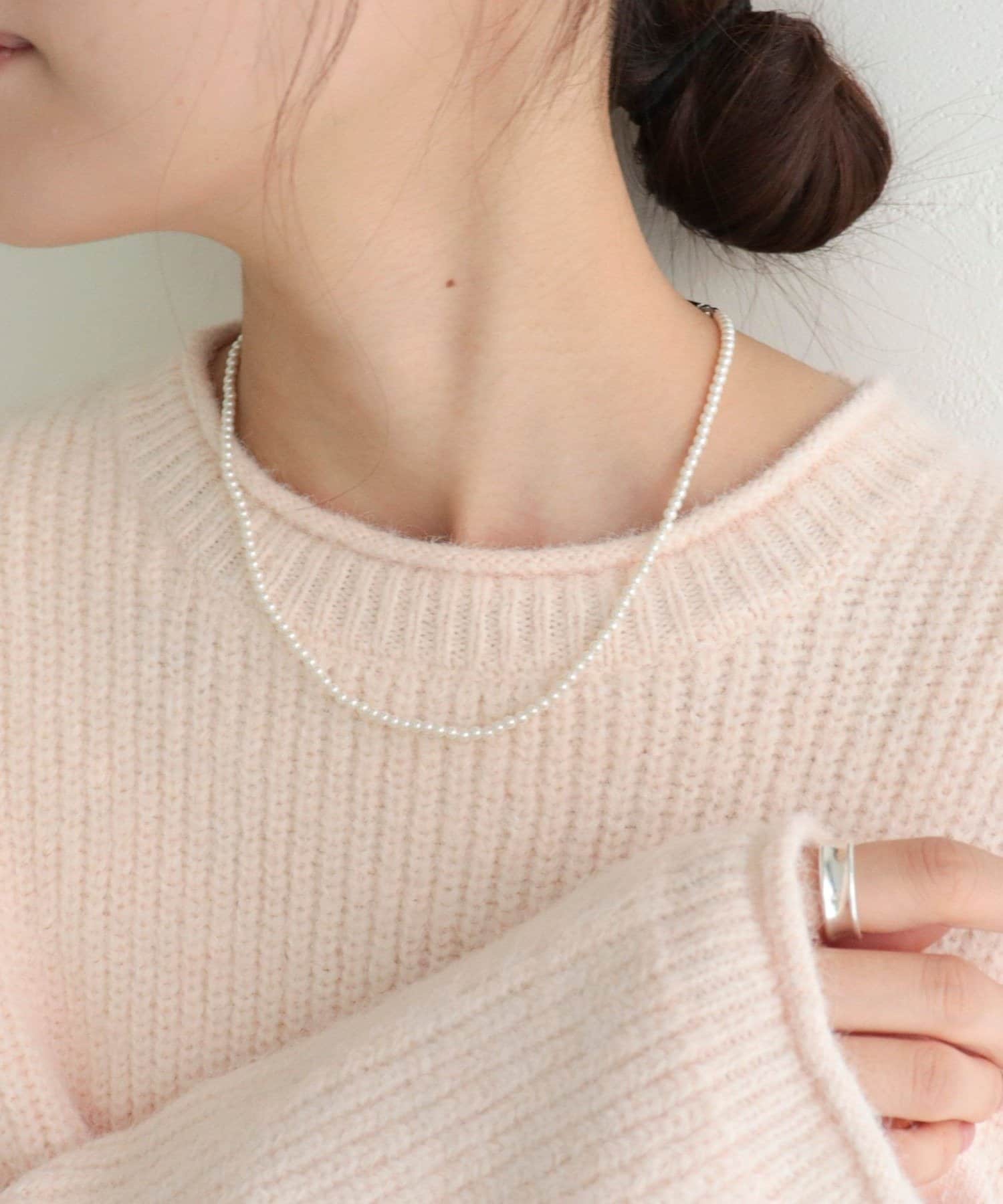 FREDY & GLOSTER(フレディ アンド グロスター) 小粒パールリボンネックレス