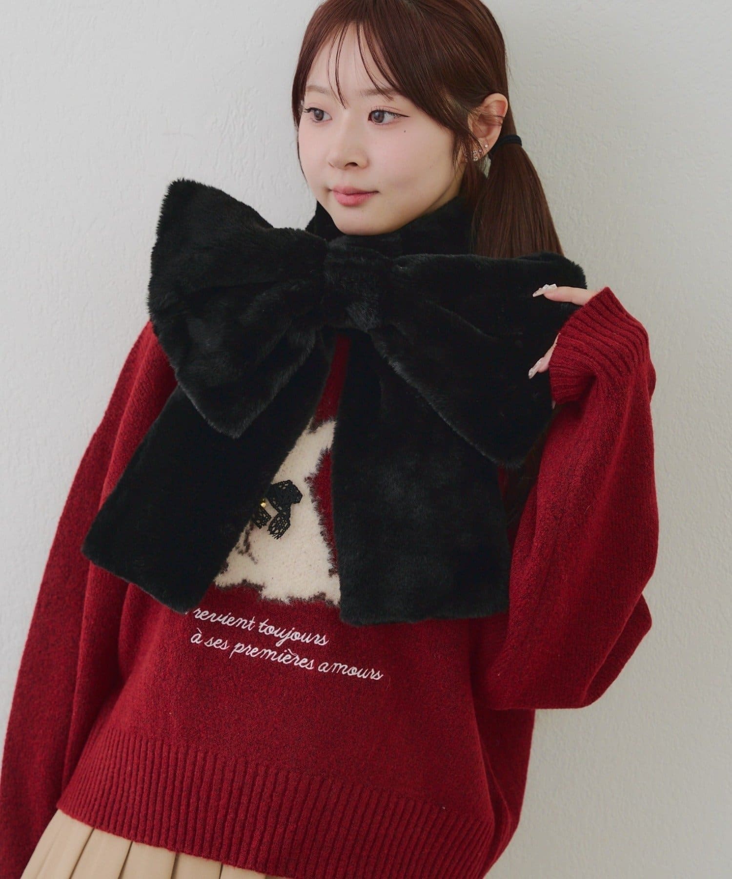 NICE CLAUP / OLIVE des OLIVE OUTLET(ナイスクラップ  / オリーブ デ オリーブ アウトレット) ふわふわファーリボンが映える♪【RMAF】ビッグリボンフェイクファースヌード