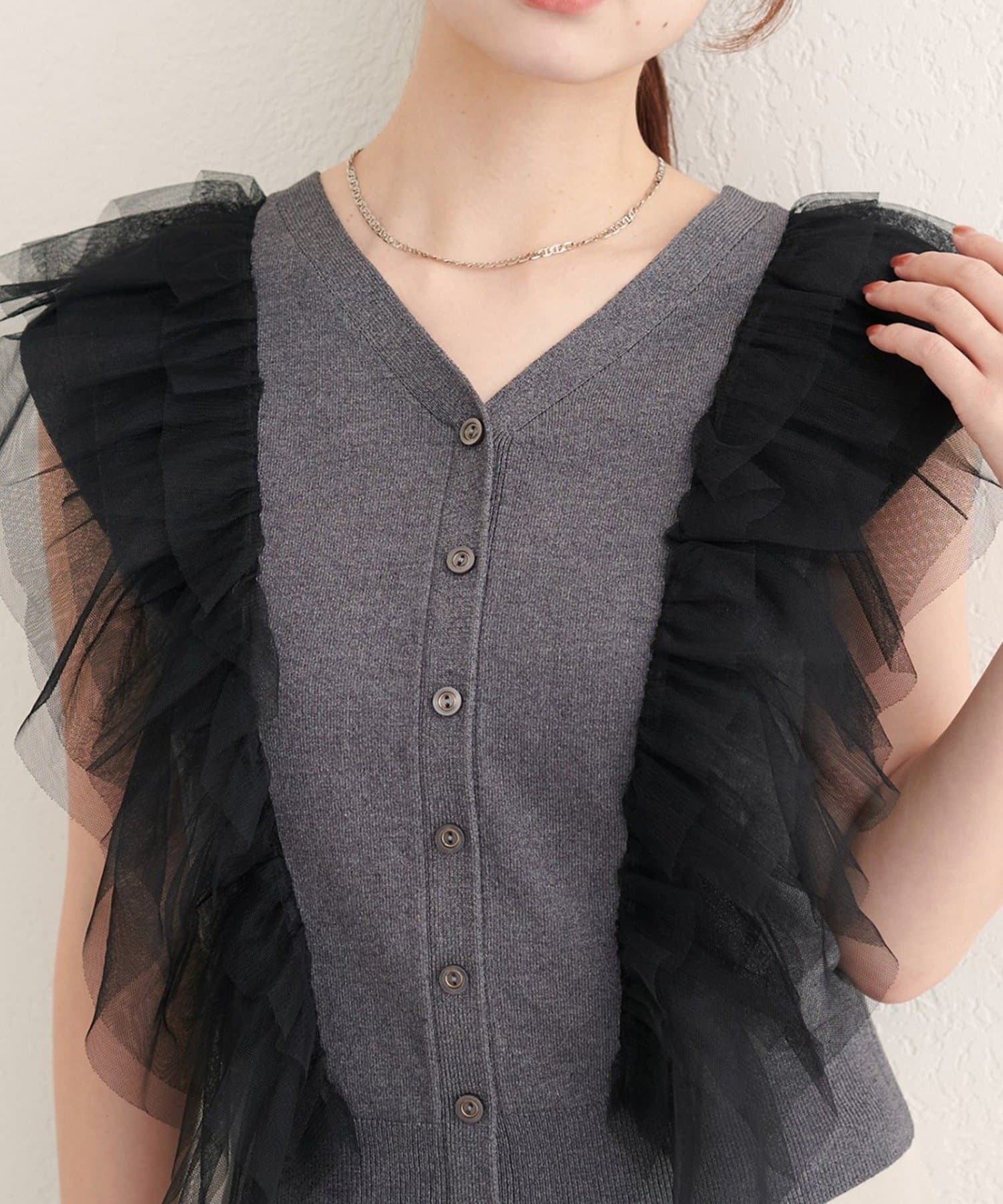 NICE CLAUP / OLIVE des OLIVE OUTLET(ナイスクラップ  / オリーブ デ オリーブ アウトレット) 【natural couture】チュールフリルニットベスト